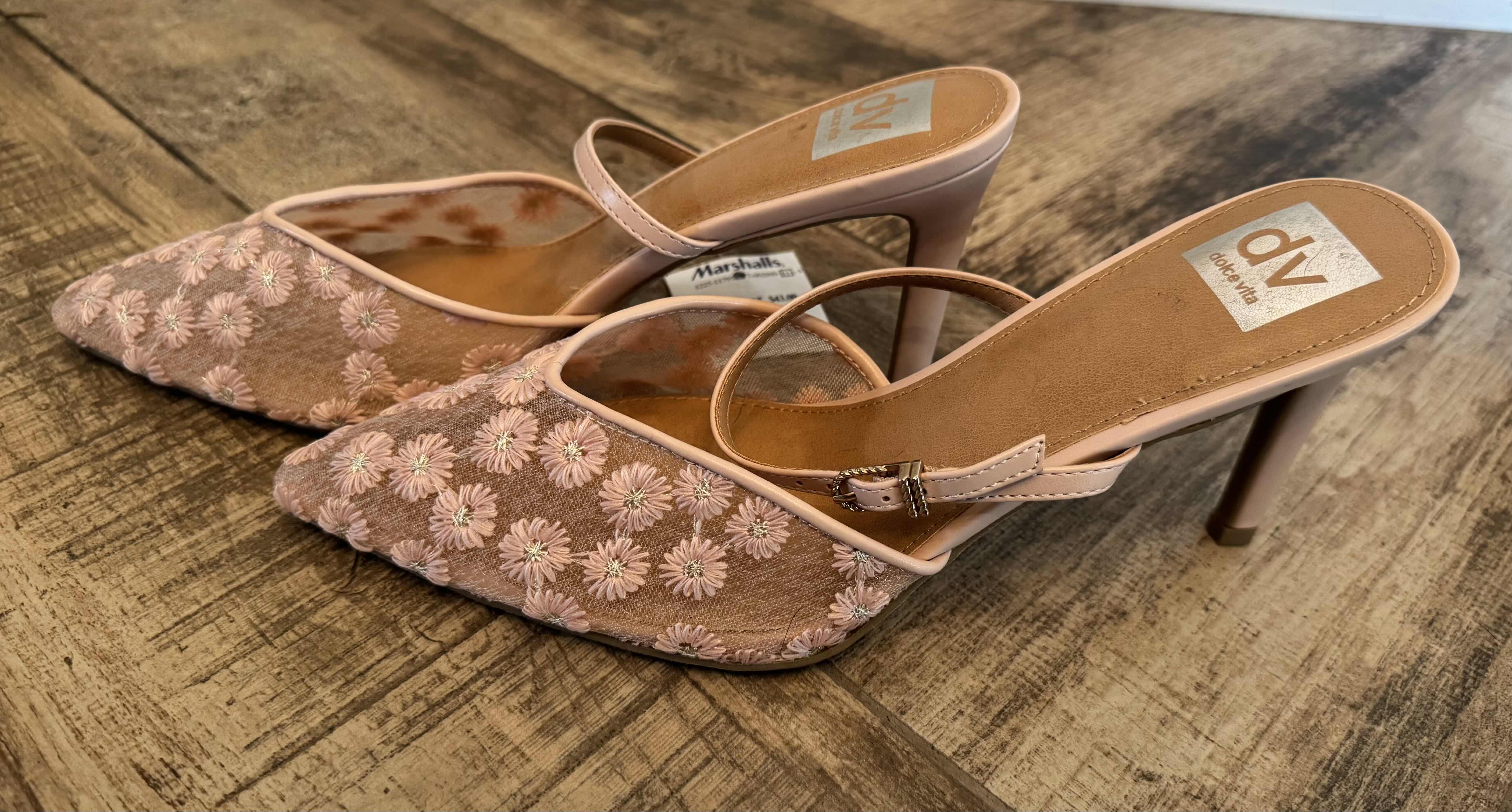 Photo 1 of 3 PAIRS-WOMEN'S DRESS SHOES (SIZE 9)