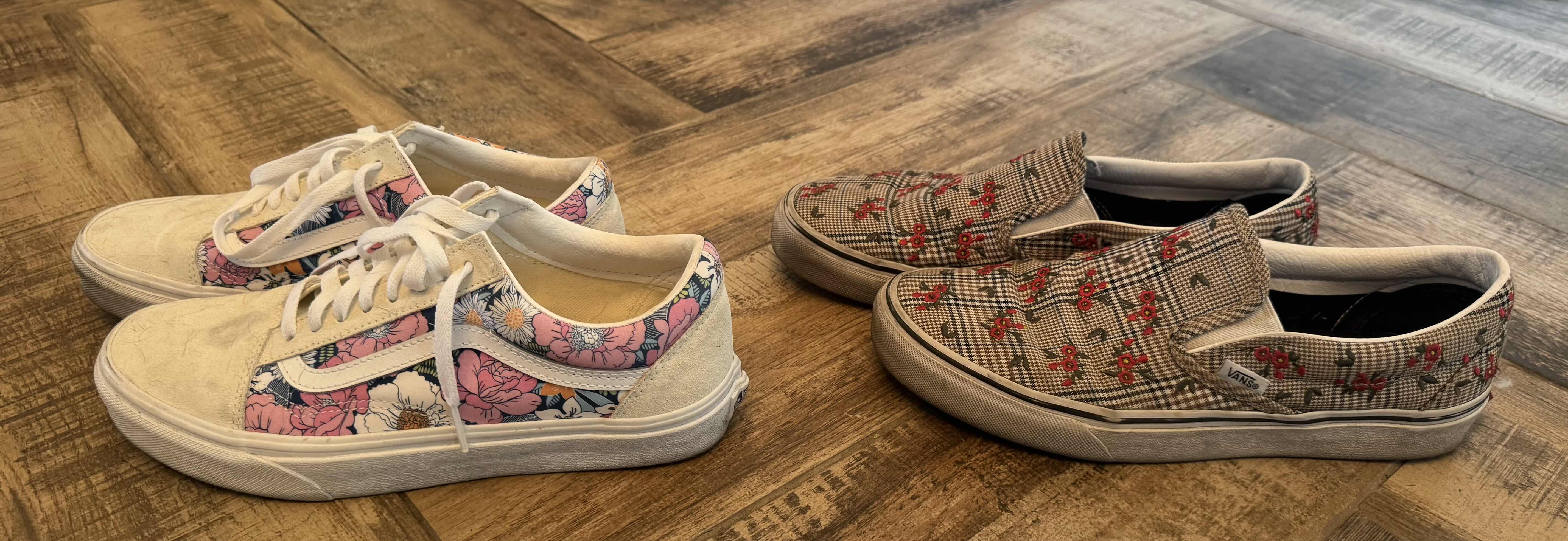 Photo 1 of 6 PAIRS-WOMEN'S VANS & ATHLETIC SHOES (SIZE 9)