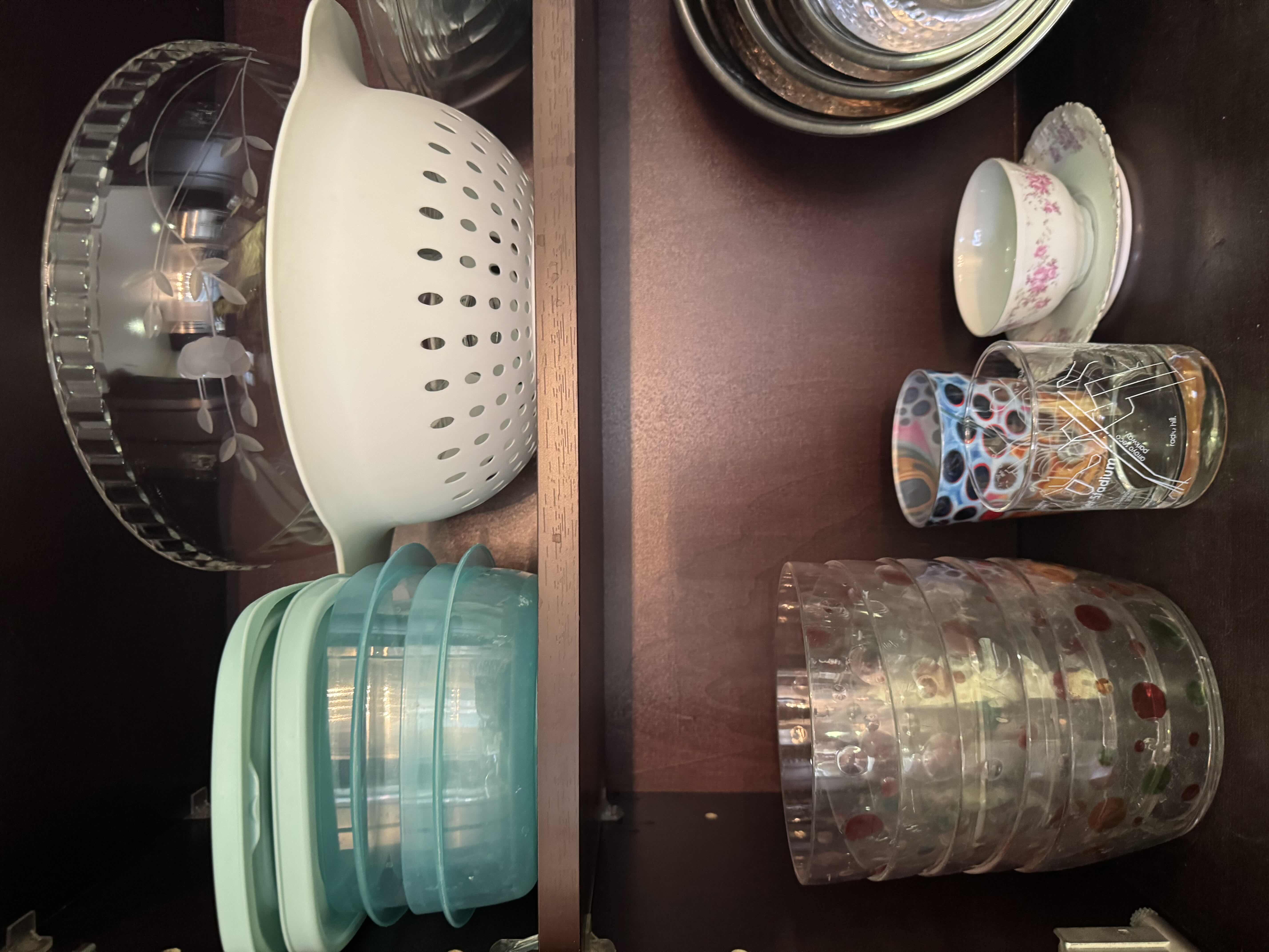Photo 1 of CONTENTS OF KITCHEN CABINET-BOWLS 
