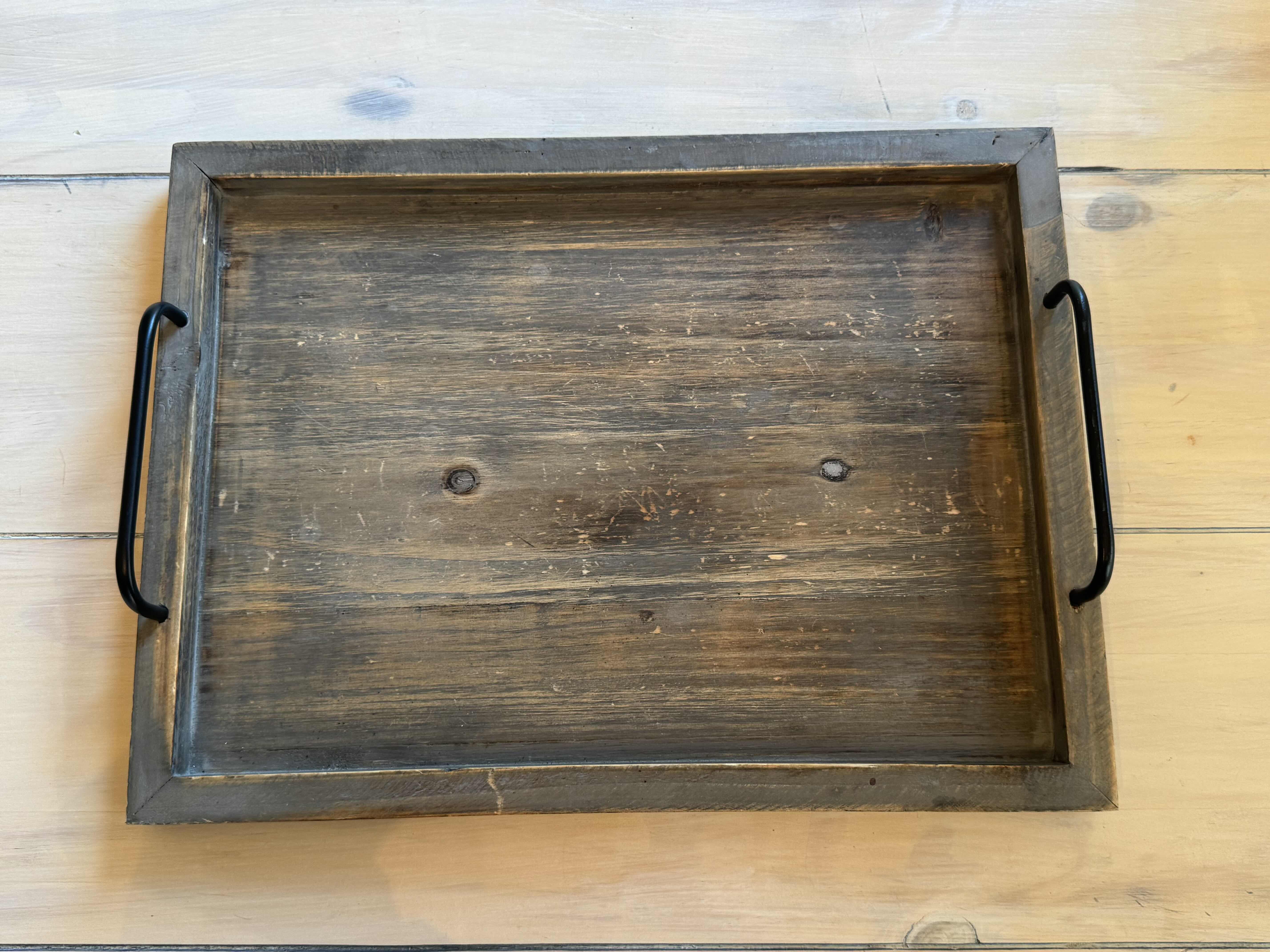 Photo 1 of WOOD SERVING TRAY W 7 STEMWARE GLASSES

