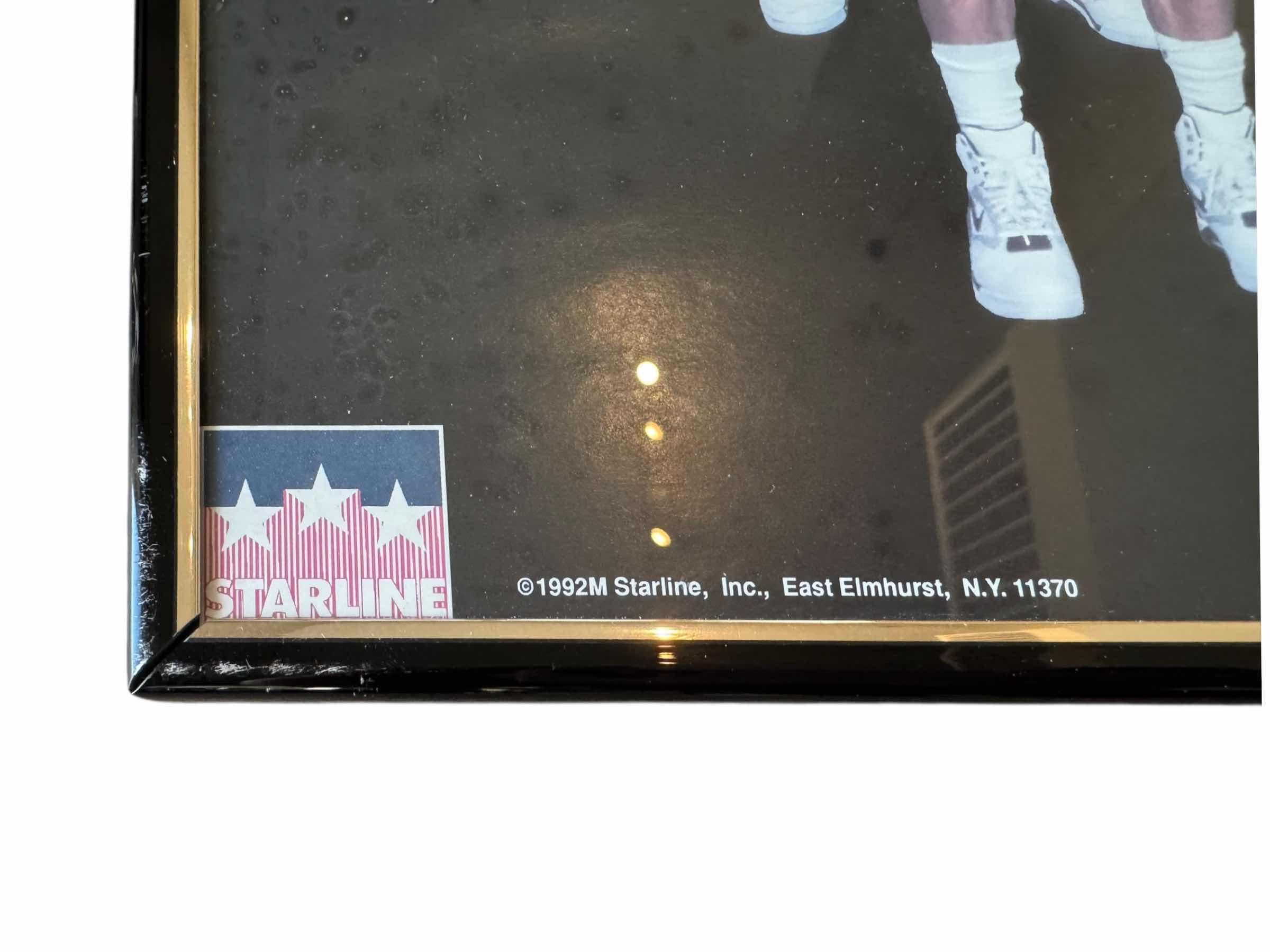 Photo 1 of FRAMED 1992 USA MEN'S AMERICA BASKETBALL TEAM POSTER BY STARLINE 16” X 20”

