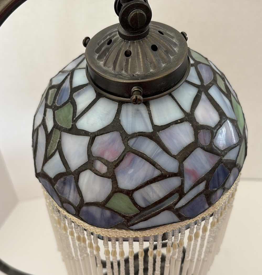 Photo 1 of TIFFANY STYLE RESIN LAMP H19”