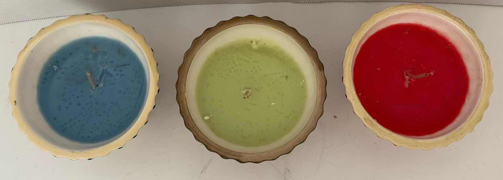 Photo 1 of (3)PCS CUPCAKE CANDLE H4”