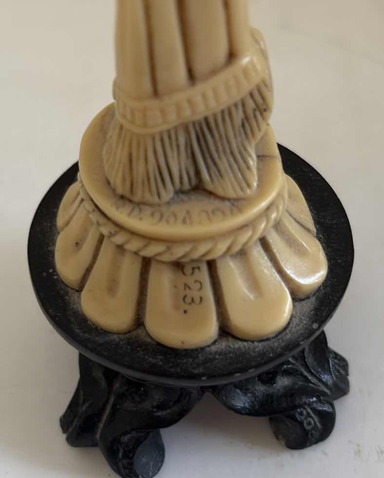 Photo 1 of (2)PCS ALABASTER FIGURINES H9.5”