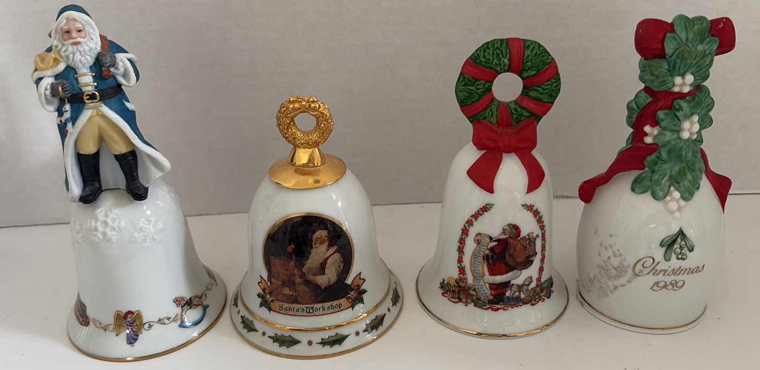 Photo 1 of (9)PCS CHRISTMAS BELLS H6.5”