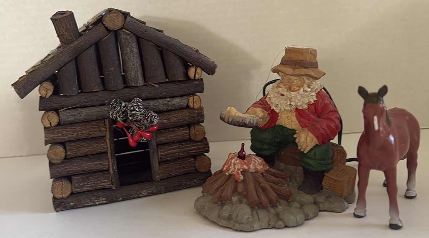 Photo 1 of (5)PCS CHRISTMAS SHELF DECORATIONS