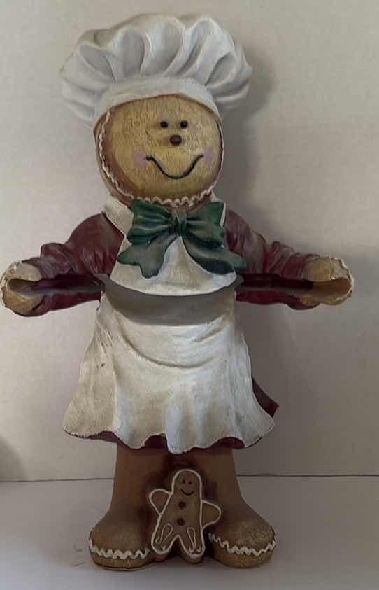 Photo 1 of (8)PCS CHRISTMAS SHELF DECOR H9”