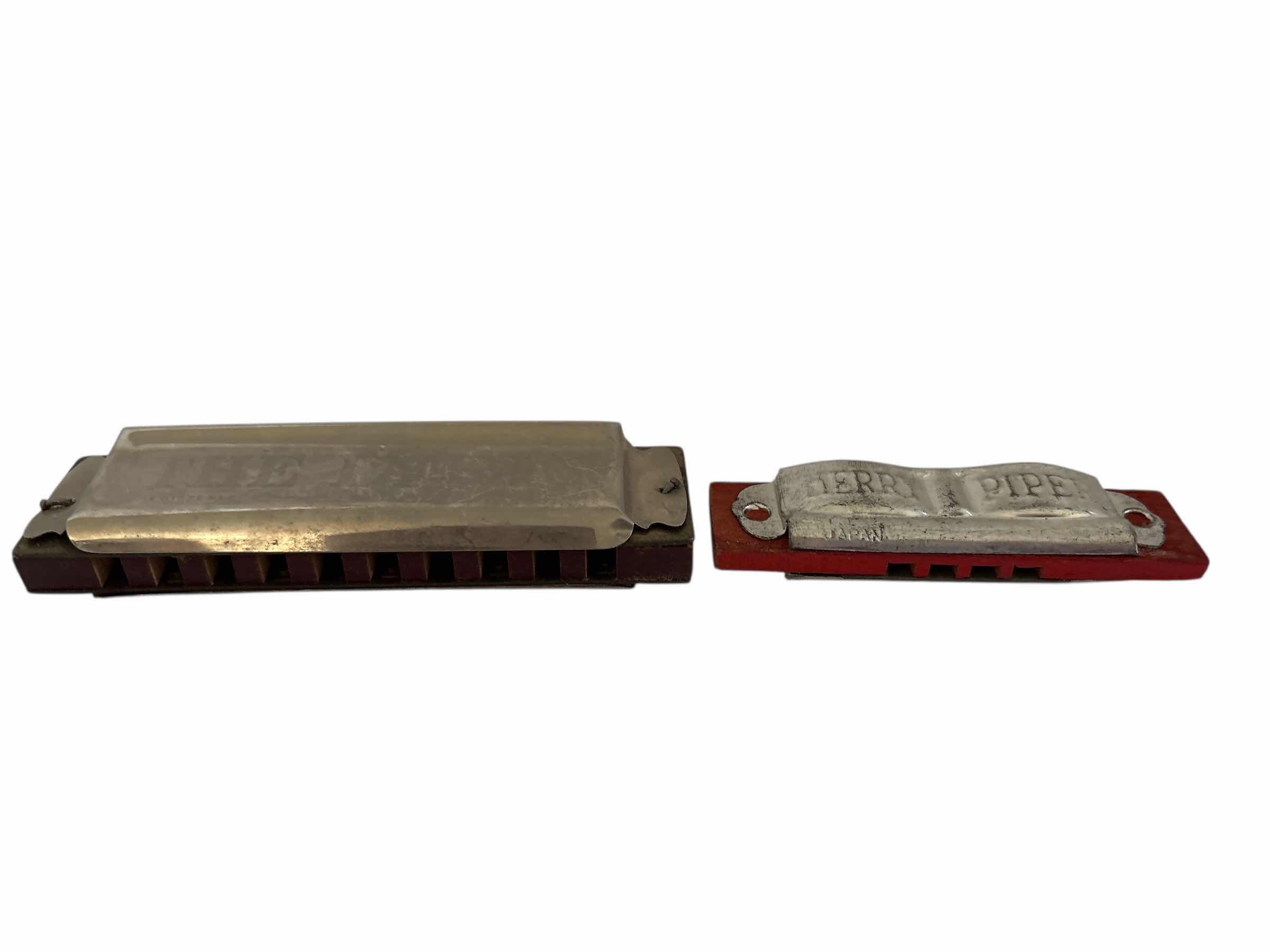 Photo 1 of (2)PCS VINTAGE HARMONICA'S