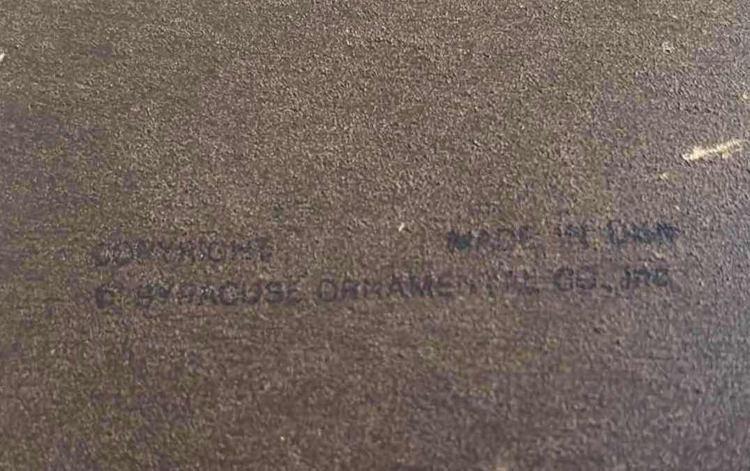 Photo 1 of (2)PCS SYRACUSE WOOD CO. ORNAMENTS