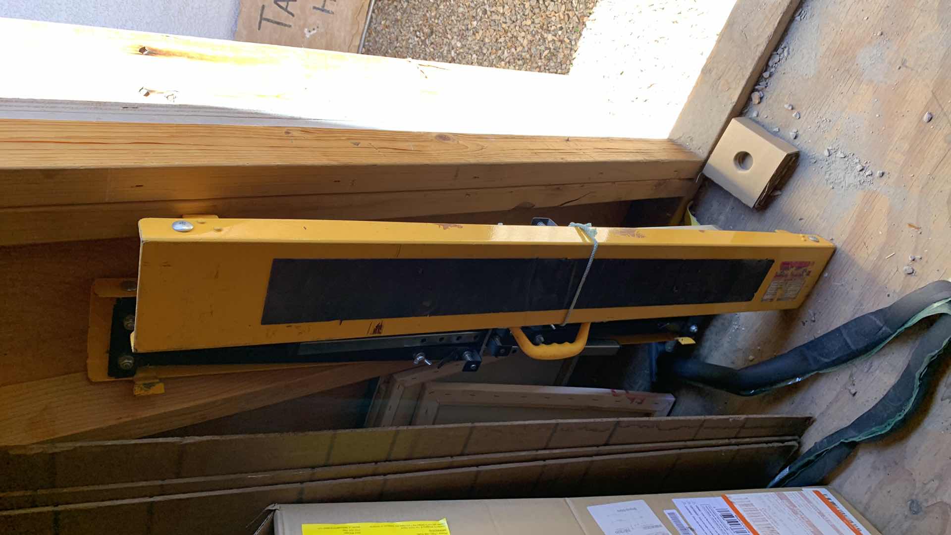 Photo 1 of 2 METAL SAW HORSES 550LB CAPACITY