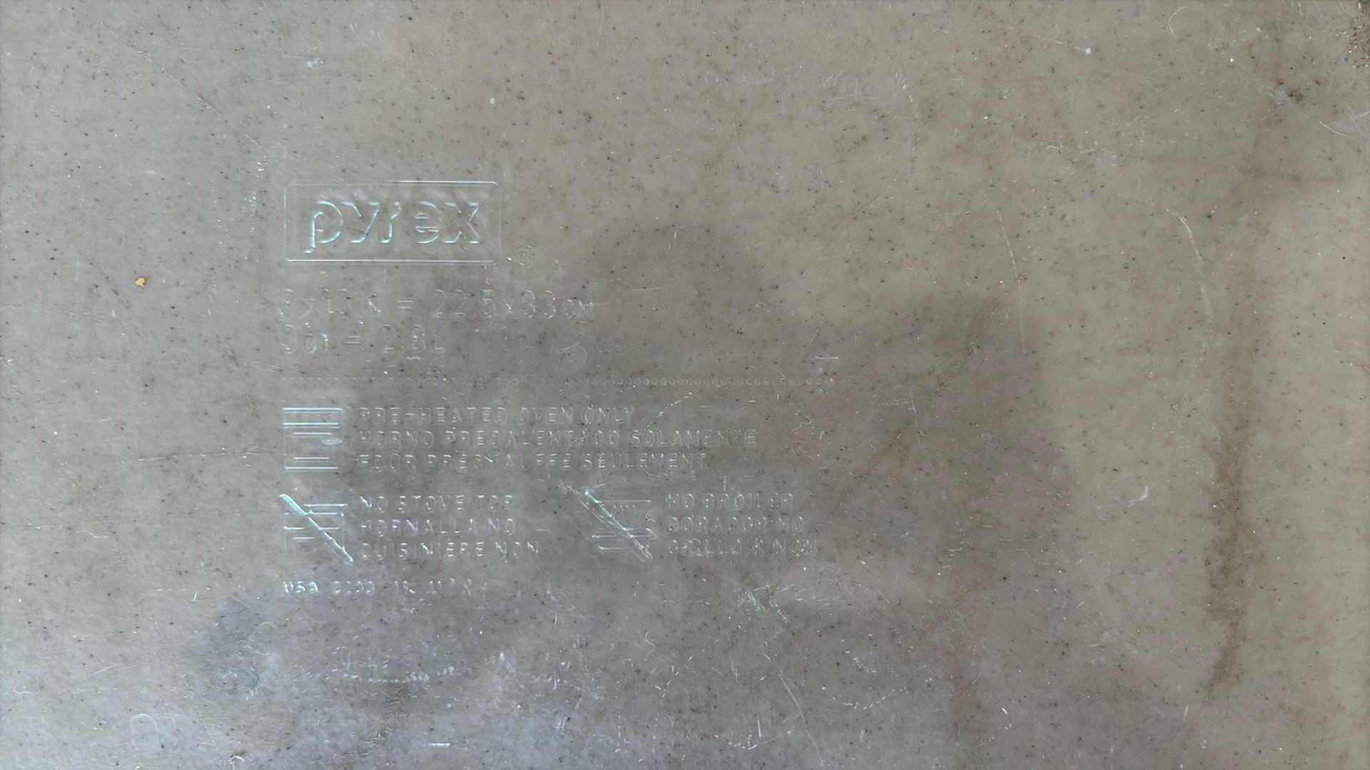 Photo 1 of (2)PCS GLASS CASSEROLE DISH 9”X13”