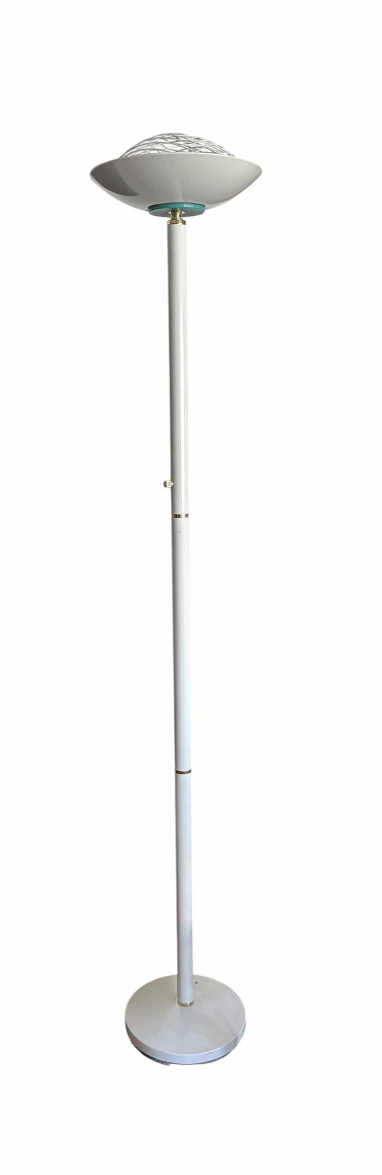 Photo 1 of FLOOR LAMP H72”