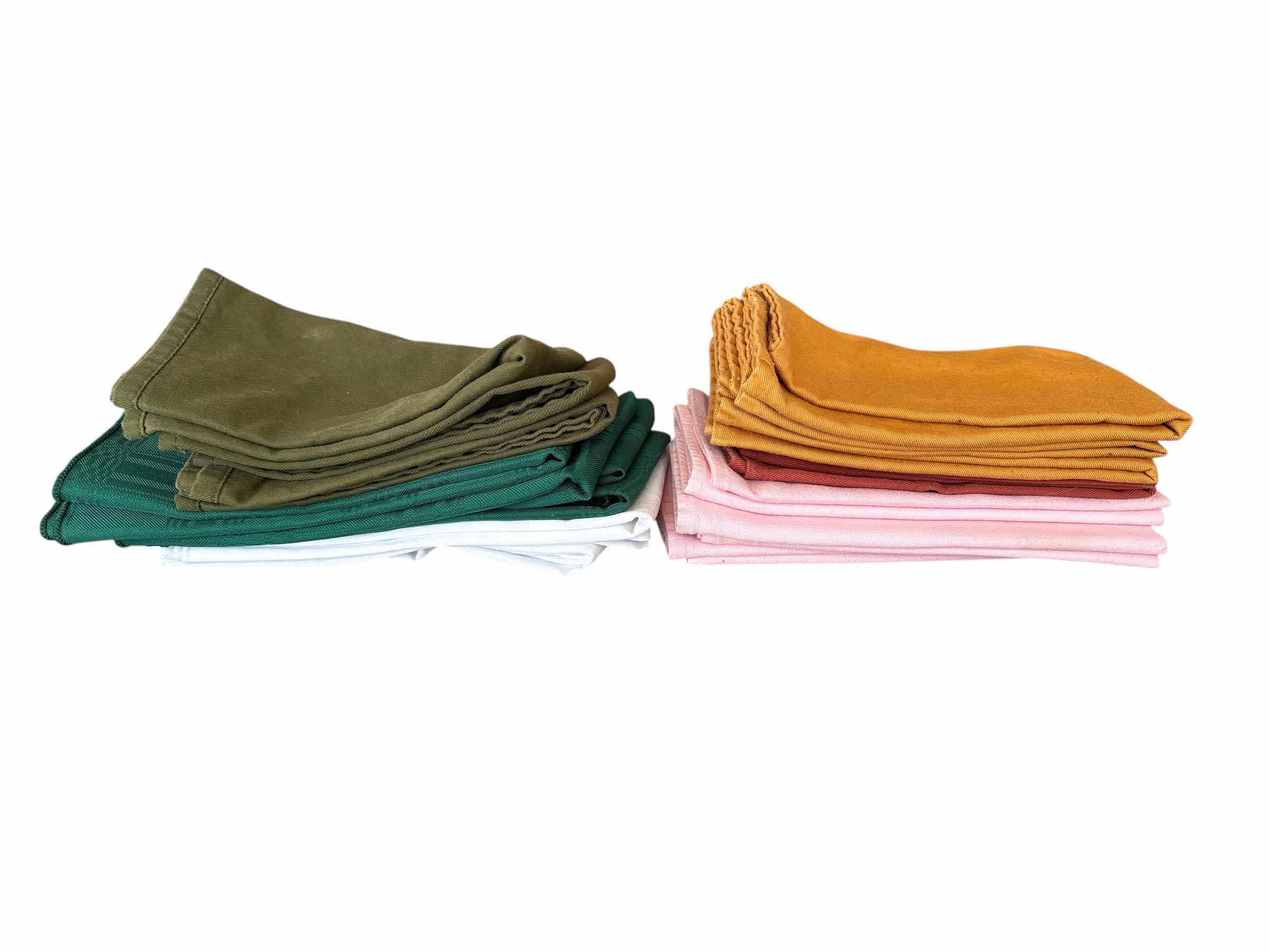 Photo 1 of (22)PCS SOLD COLOR CLOTH PLACEMATS
