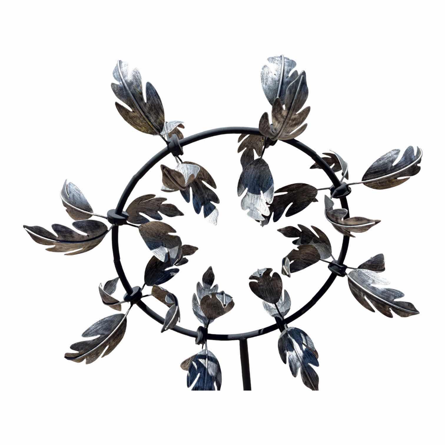 Photo 1 of RICHMOND SILVER WIND SCULPTURE SPINNERS H48”