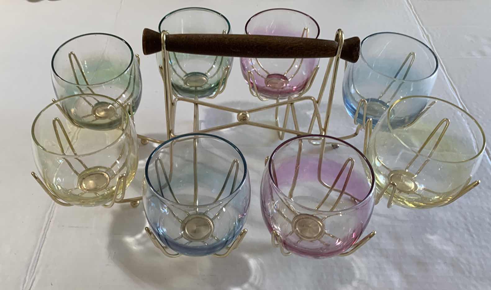 Photo 1 of VINTAGE FEDERAL GLASS “OVER THE RAINBOW” ROLY-POLY BAR SET