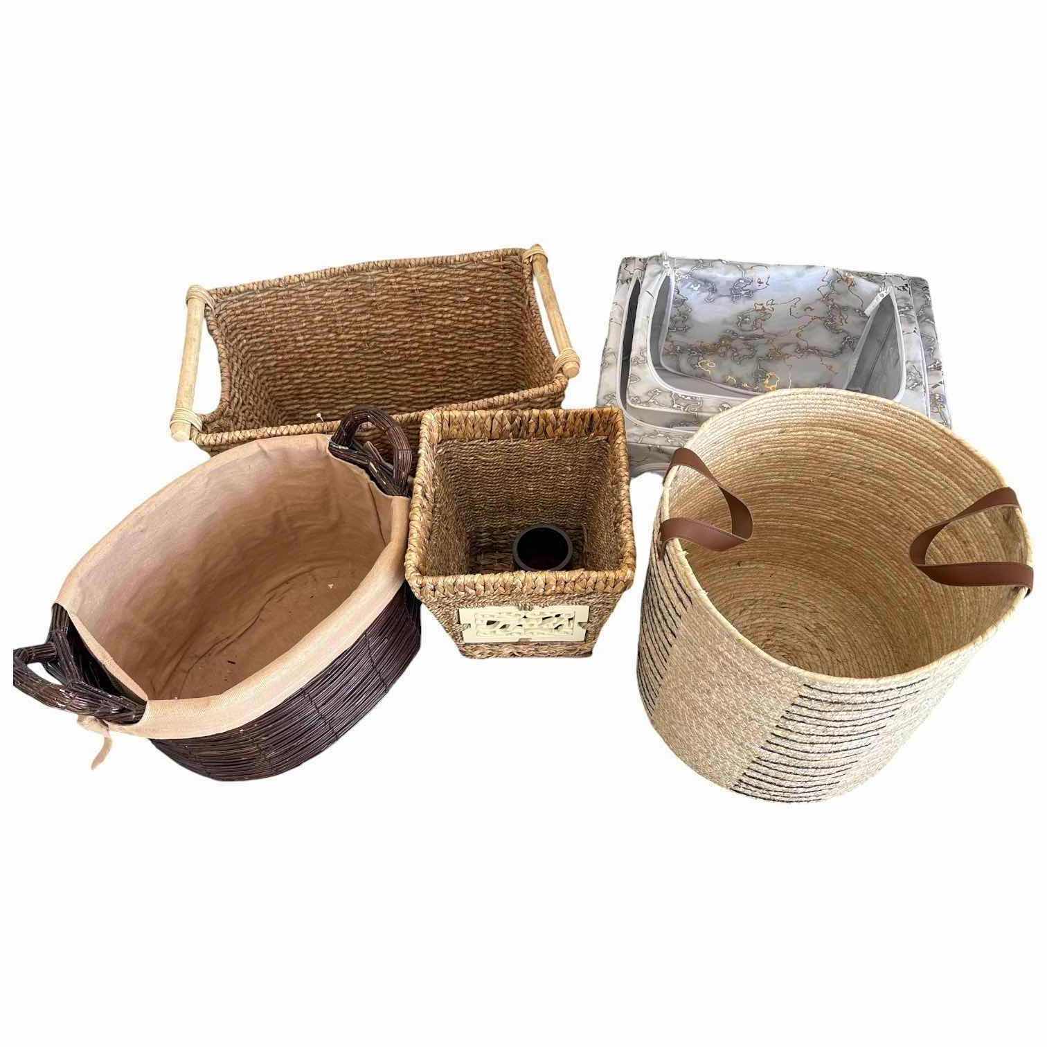 Photo 1 of (6)PCS STORAGE-ORGANIZING BINS H14.5”