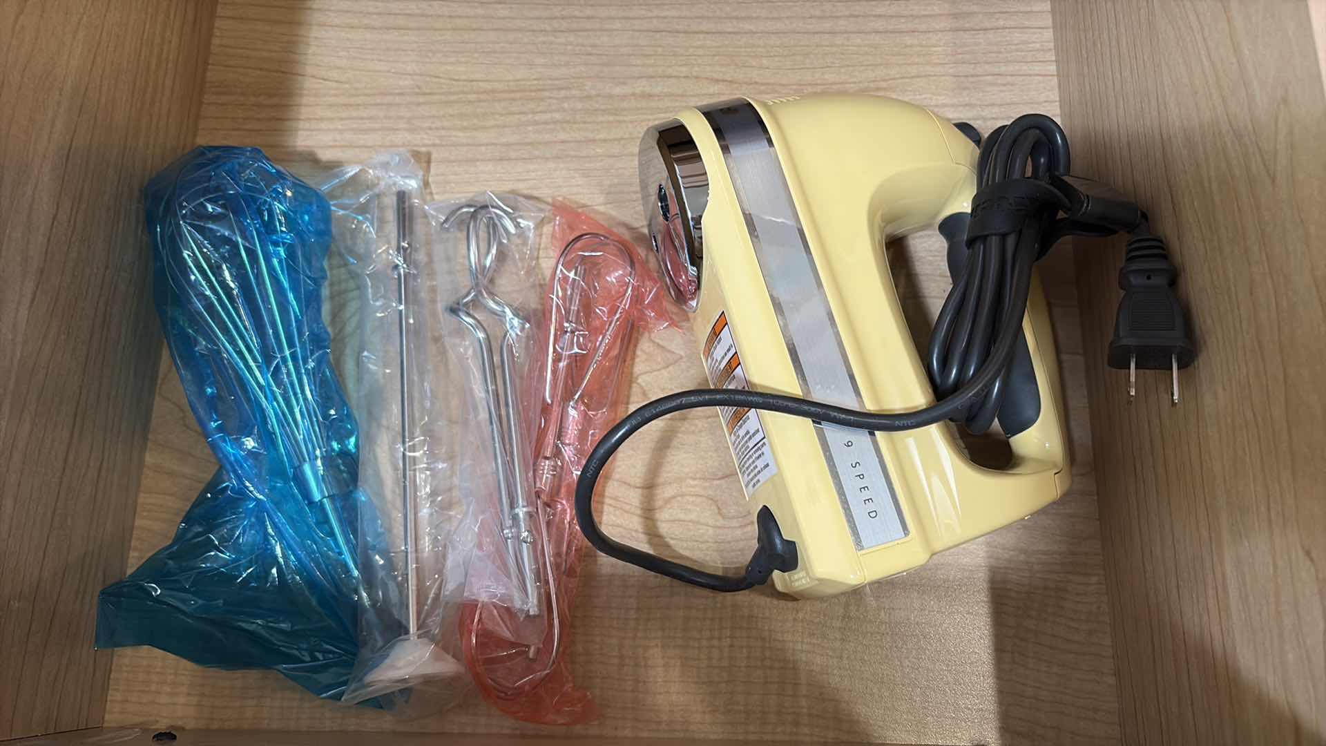 Photo 1 of CONTENTS OF KITCHEN DRAWERS