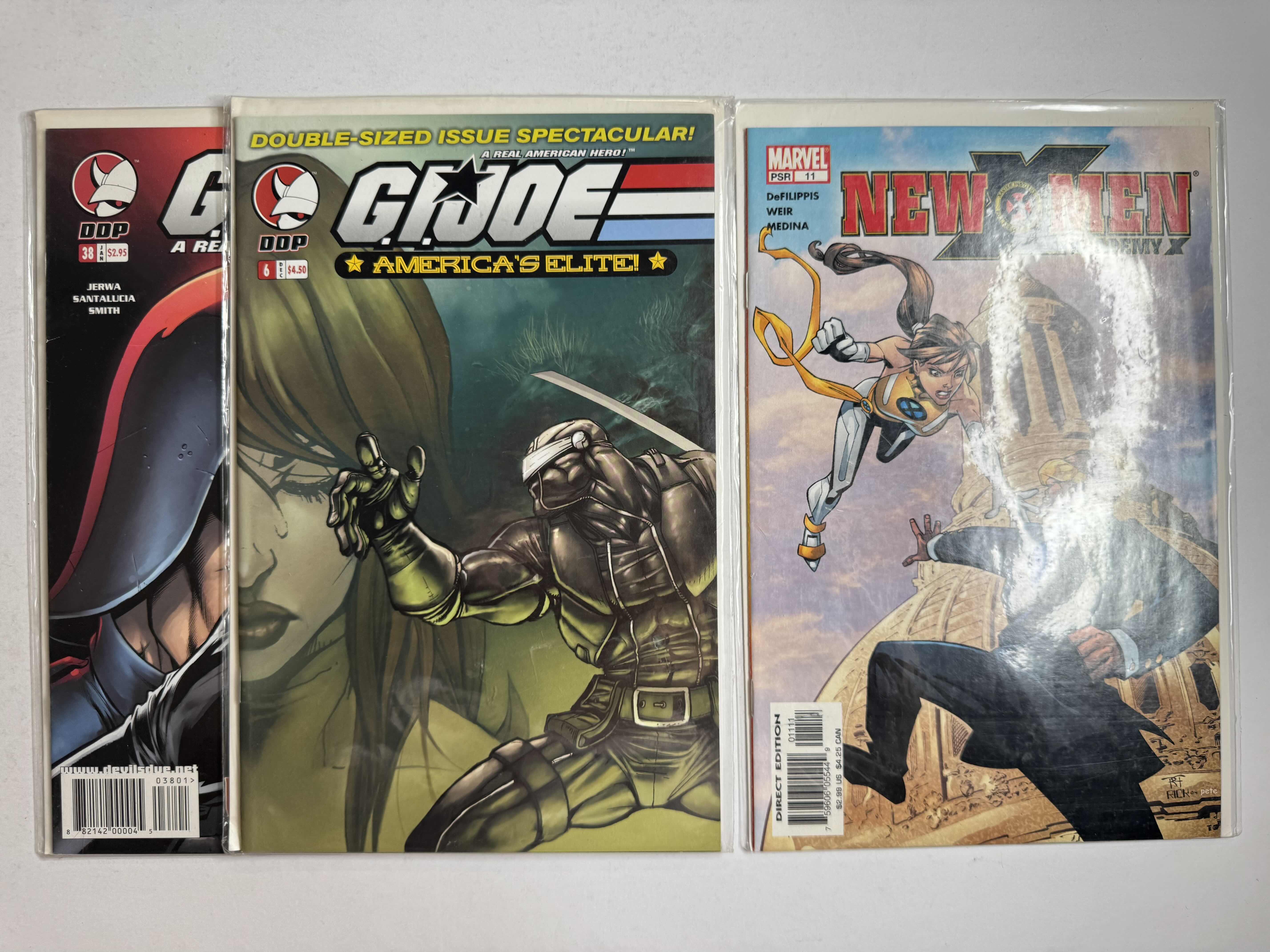 Photo 1 of 6- VINTAGE ASSORTED COMIC BOOKS