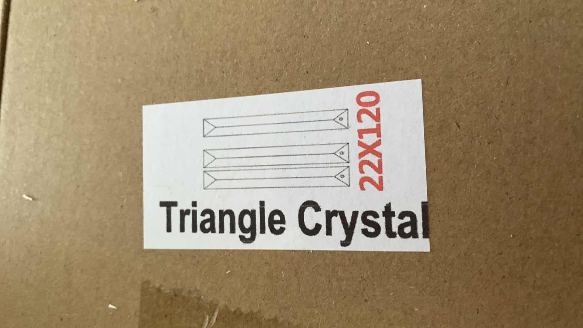 Photo 1 of GOLD TONE LIGHTING CHANDELIER MODEL OS855A-600