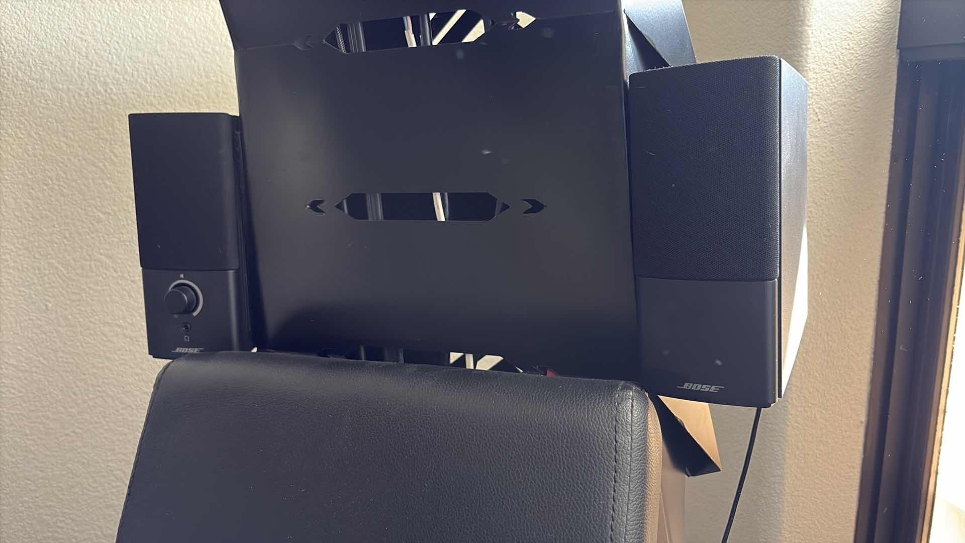 Photo 1 of IMPERATOR SCORPION GAMING CHAIR WITH CURVED MONITOR AND BOSE SPEAKERS