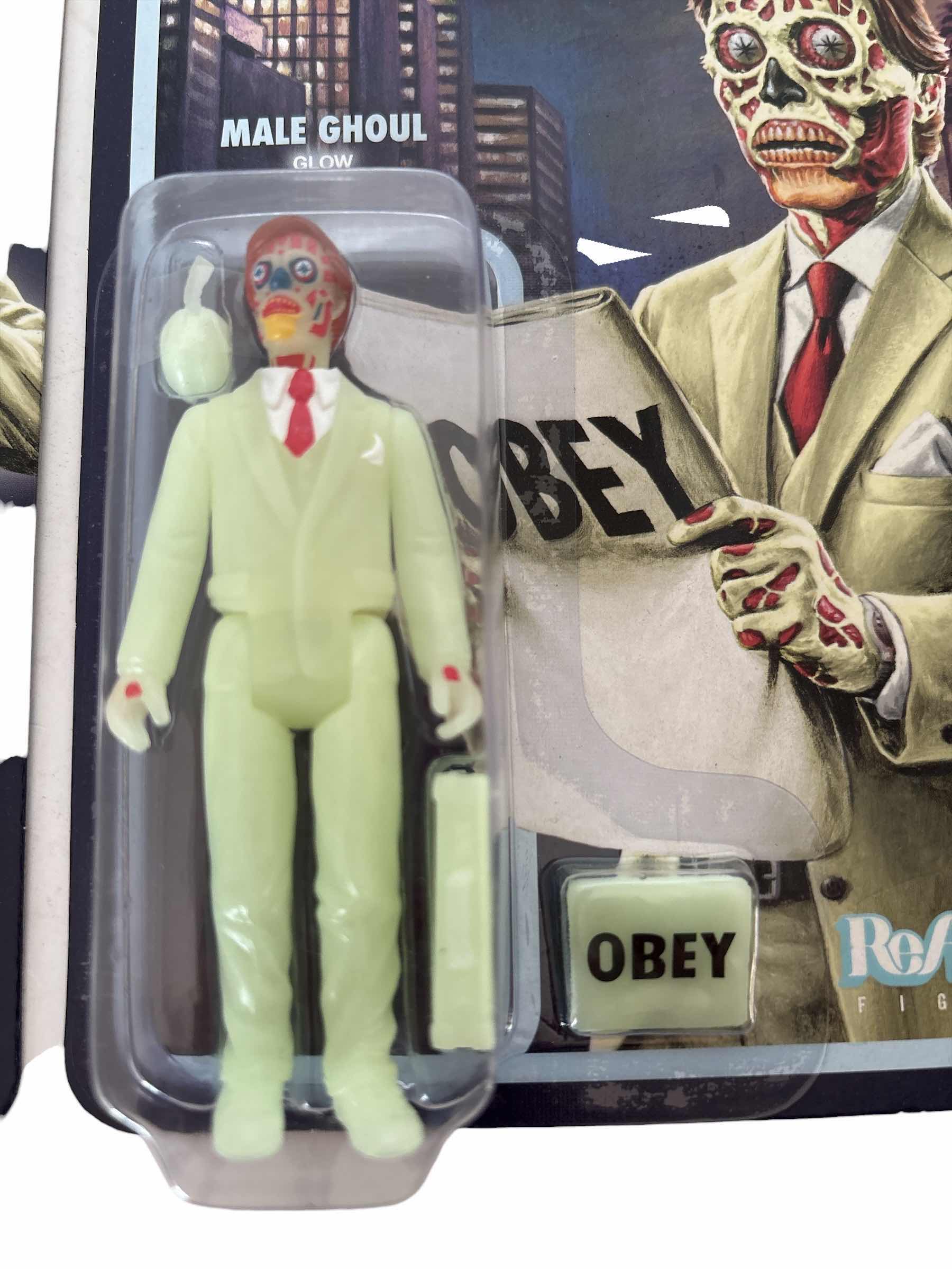 Photo 1 of THEY LIVE MALE & FEMALE GHOULS FIGURE REFLECTION TOYS
