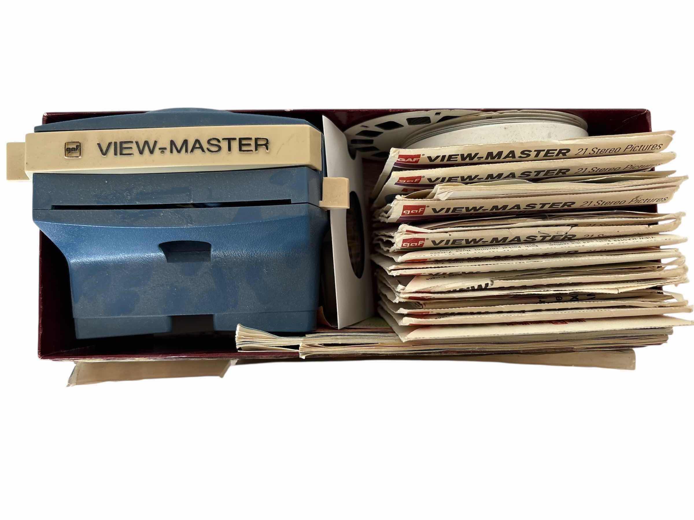 Photo 1 of VIEWMASTER LIGHTED VIEWER WITH STEREO PICTURES