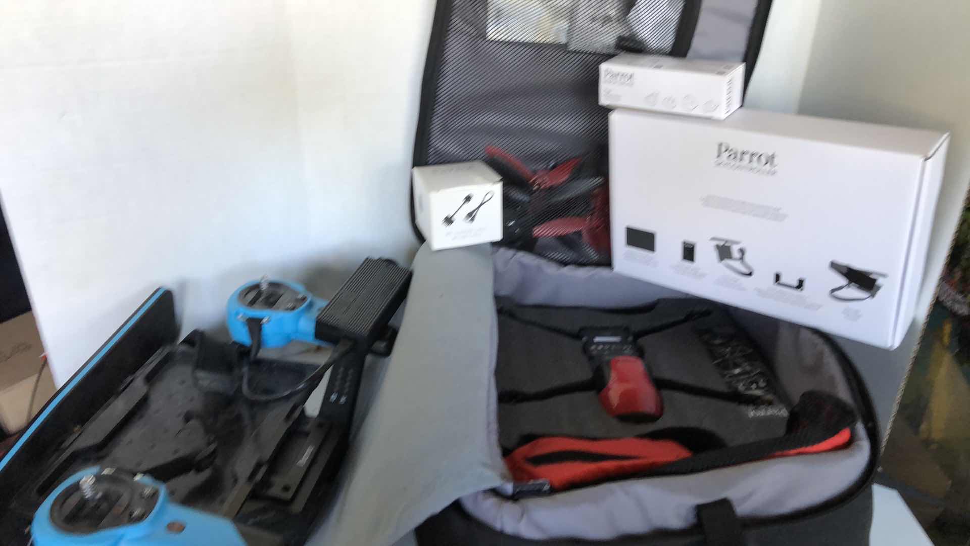 Photo 1 of BEBOP DRONE W CASE BY PARROT