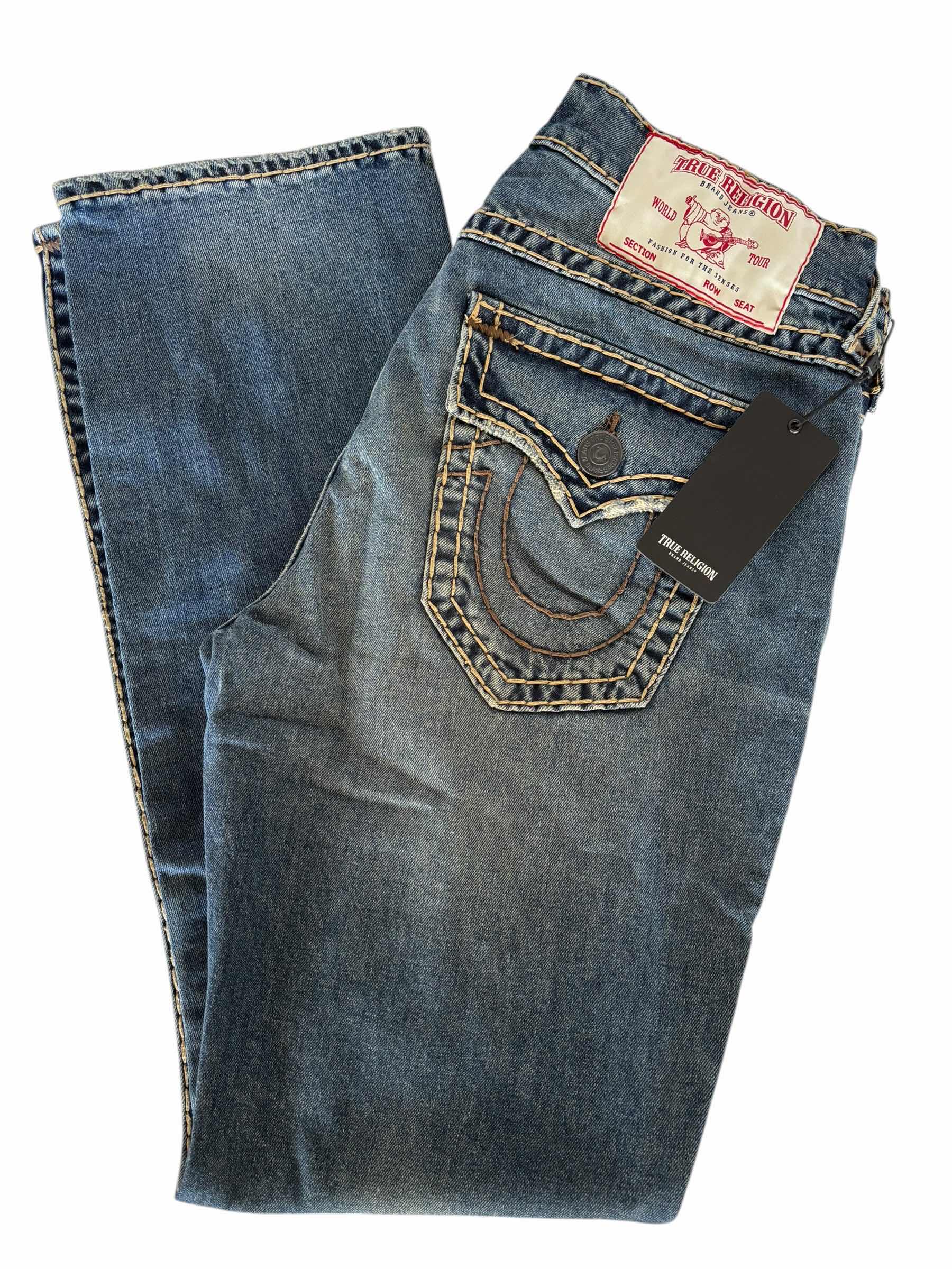 Photo 1 of $240 NWT TRUE RELIGION JEANS SIZE 33