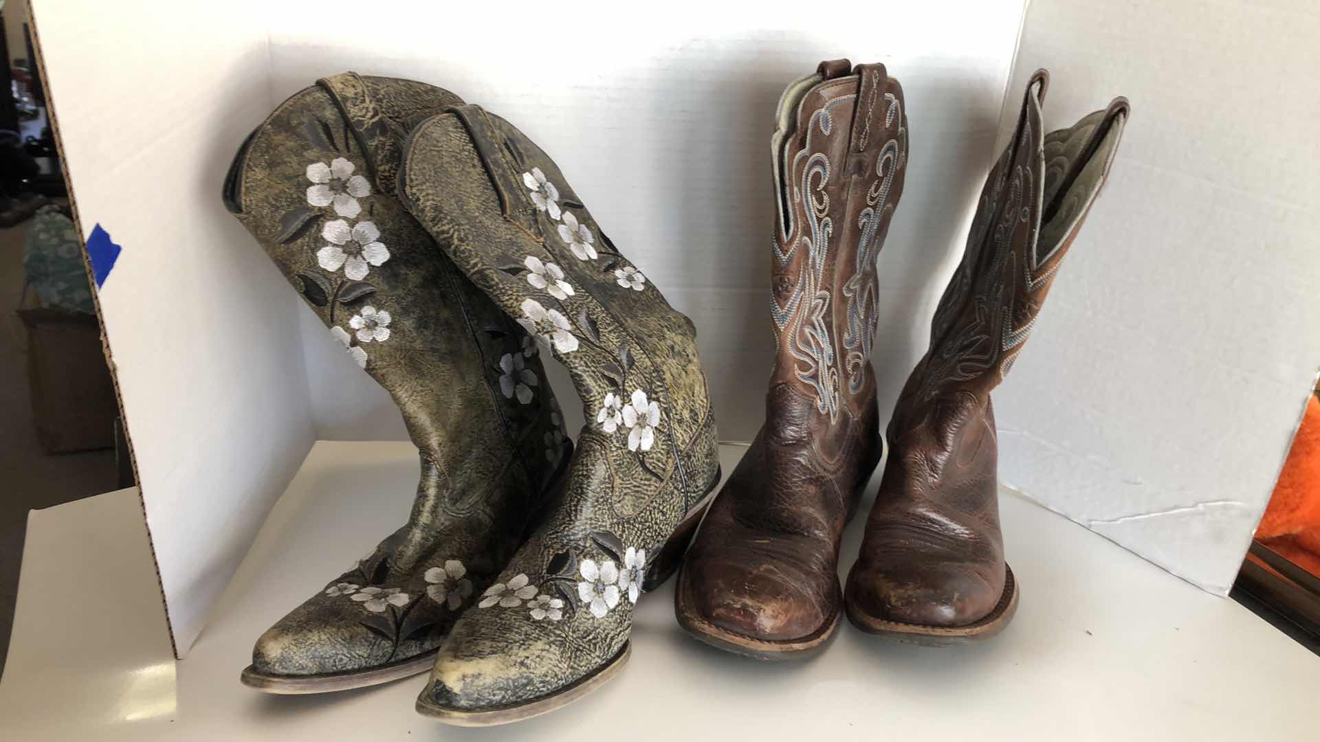 Photo 1 of WOMENS BOOTS SIZE 6 & 6.5