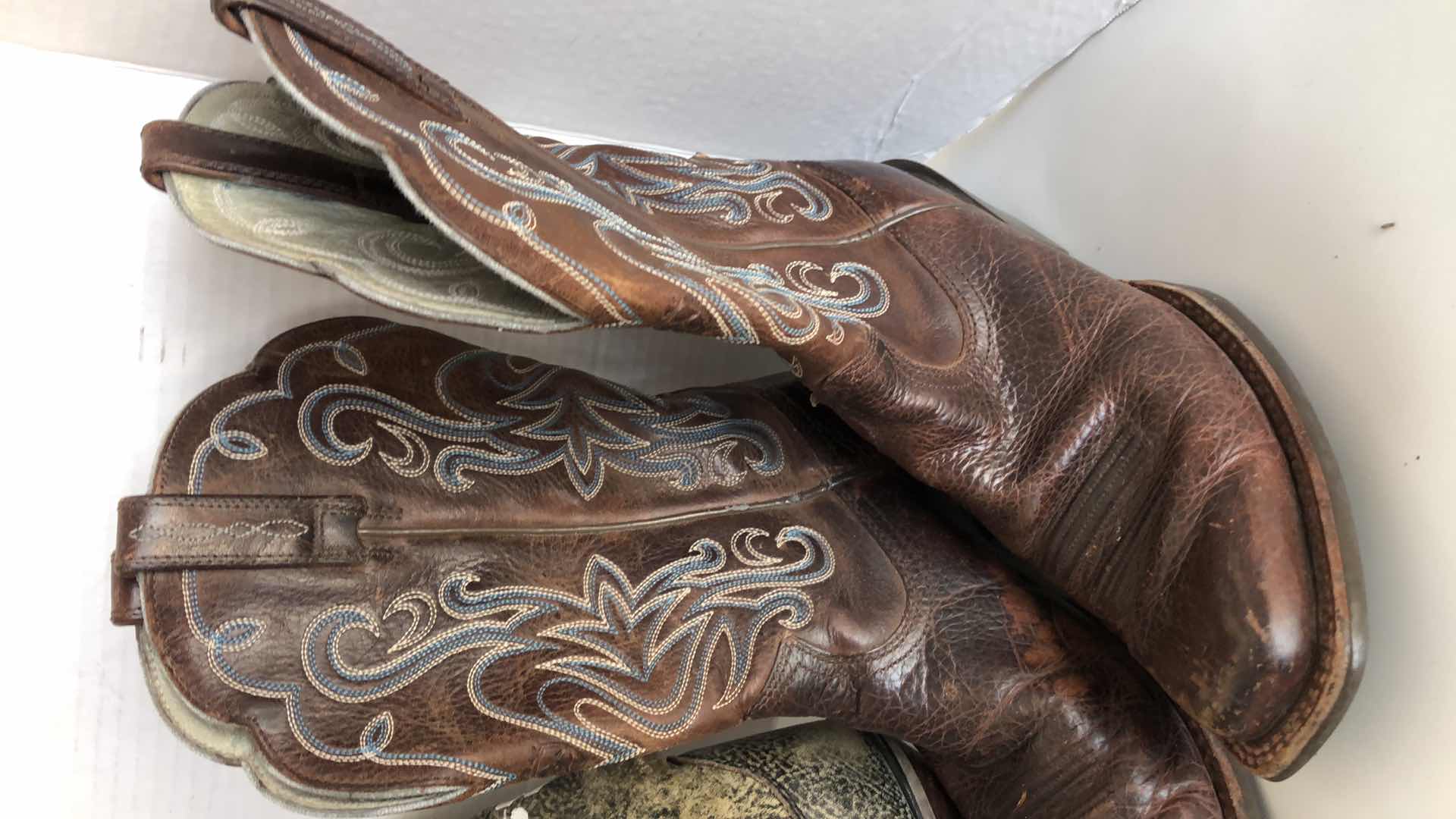 Photo 1 of WOMENS BOOTS SIZE 6 & 6.5