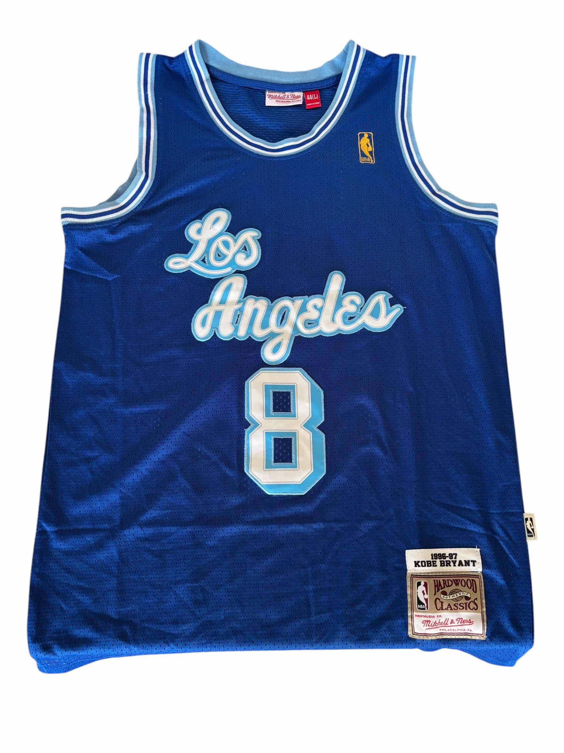 Photo 1 of KOBE BRYANT LOS ANGELES JERSEY SIZE 44L