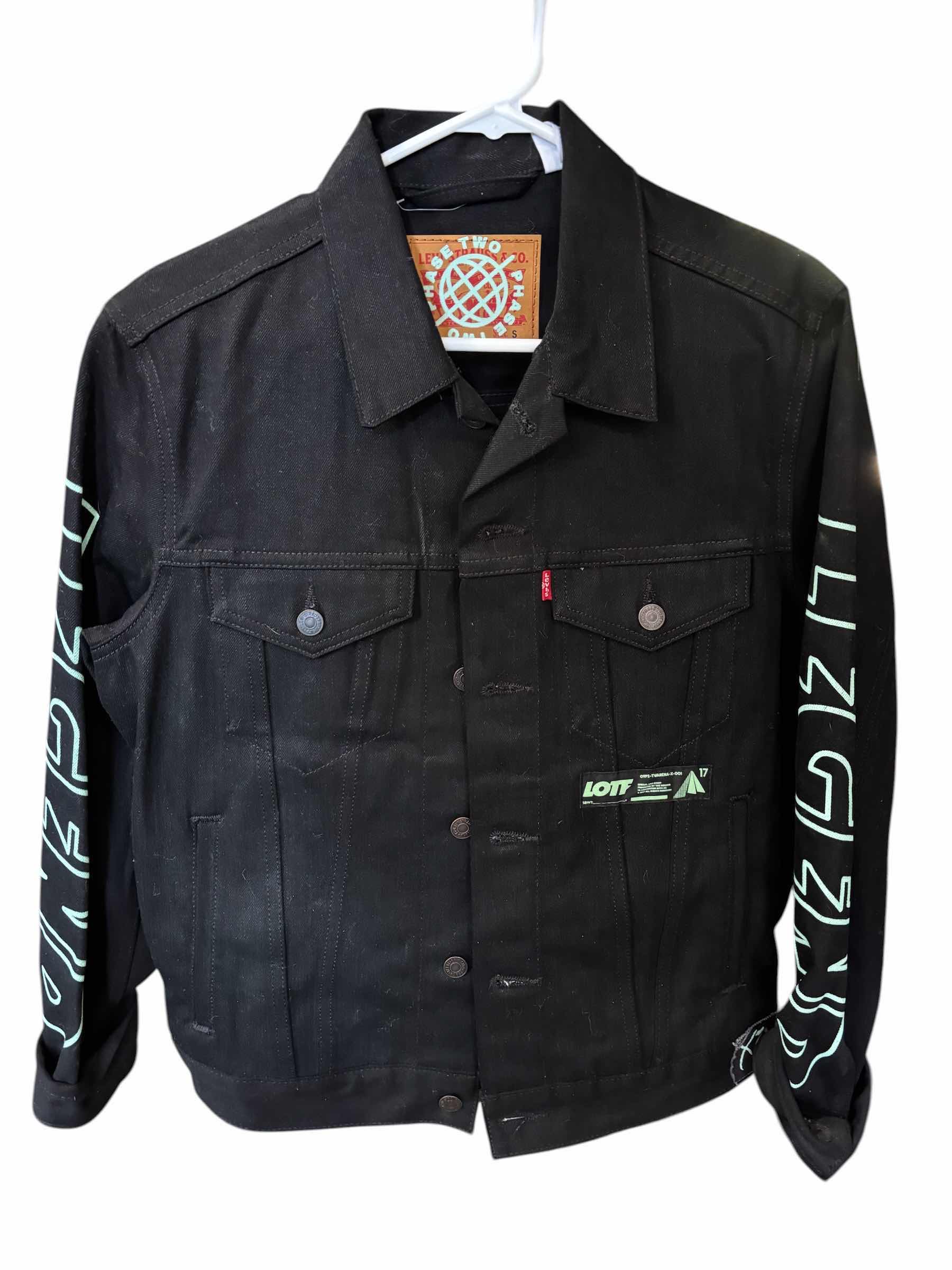 Photo 1 of LEVI’S “STARBOY” TOUR DENIM JACKET SIZE S