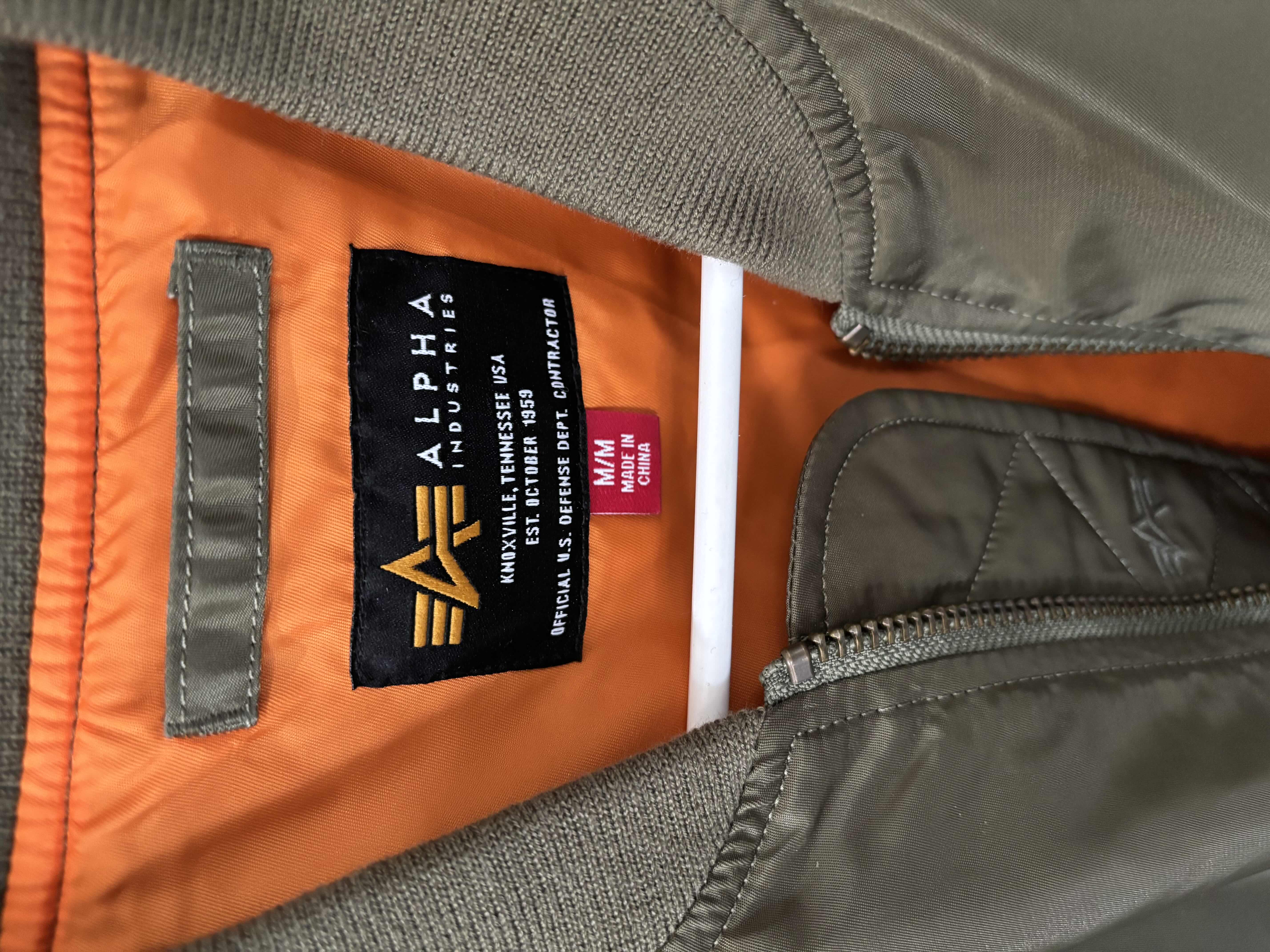 Photo 1 of ALPHA INDUSTRIES SHORT SLEEVE BOMBER JACKET SIZE M