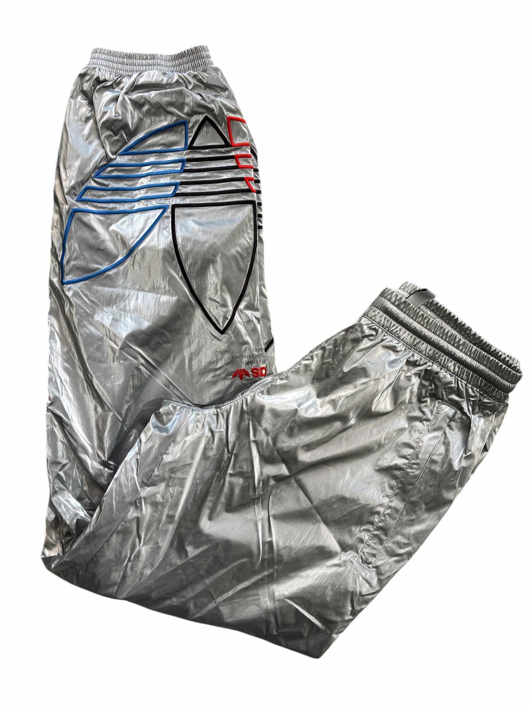 Photo 1 of ADIDAS JOGGER PANTS SIZE S (3)