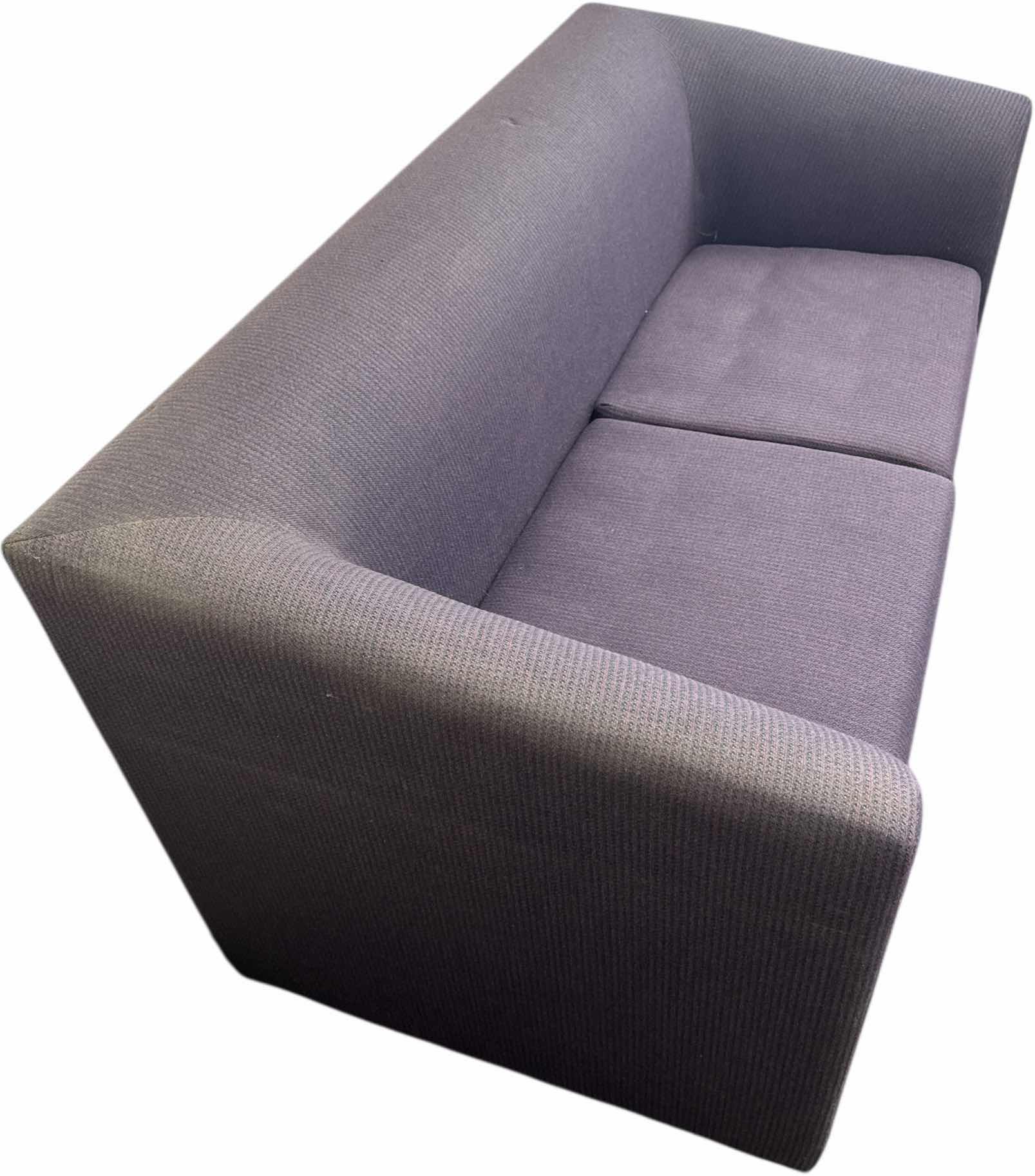 Photo 3 of BLUE PURPLE 2 SEATER SOFA
60” X 31” X H31”