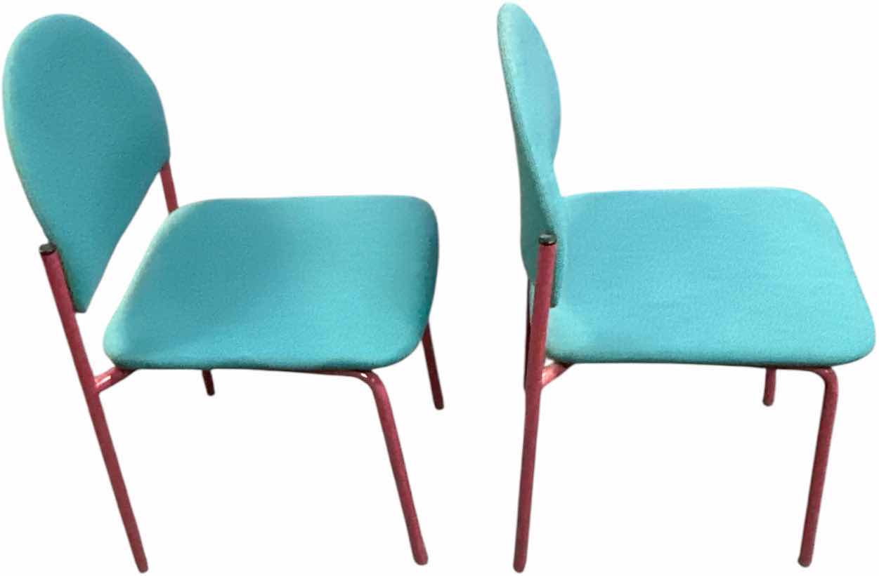 Photo 2 of 2- ARMLESS CROSS DINING CHAIR
18” X 19” X 32”