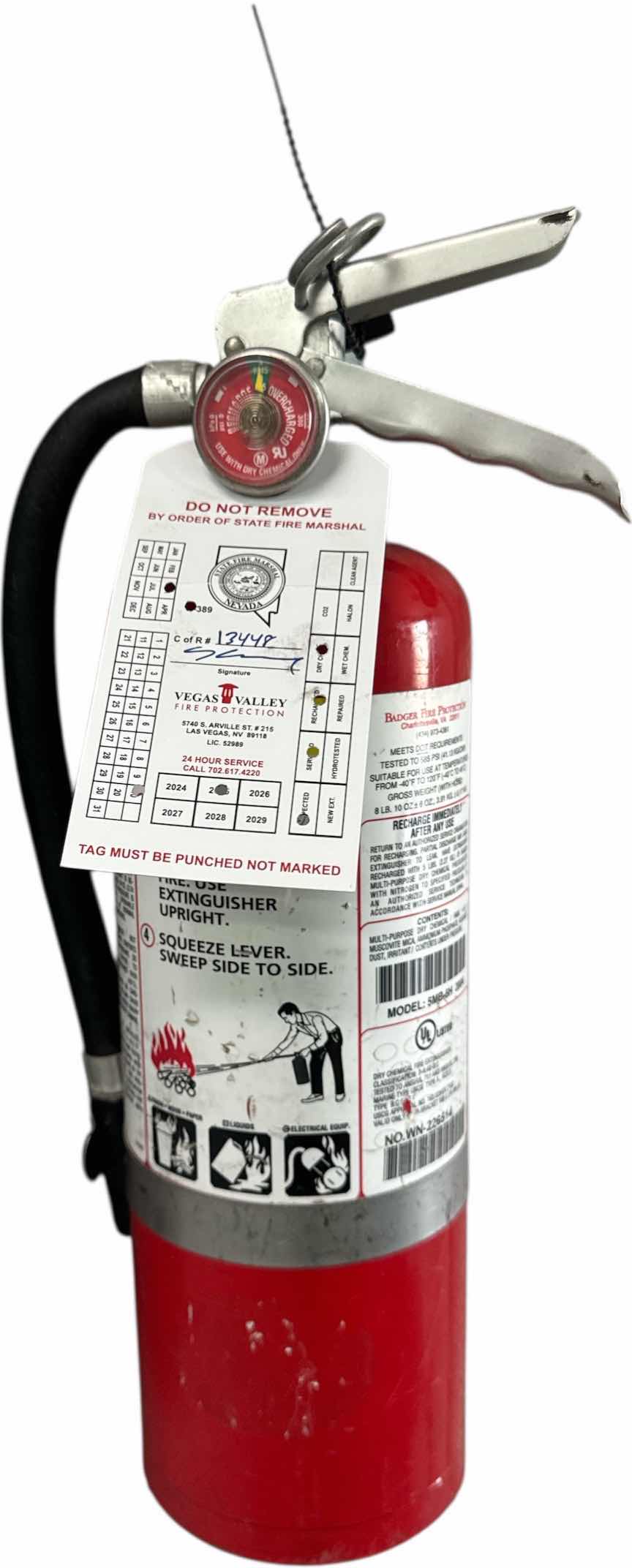 Photo 1 of FIRE EXTINGUISHER BY BADGER
D4” X H15”