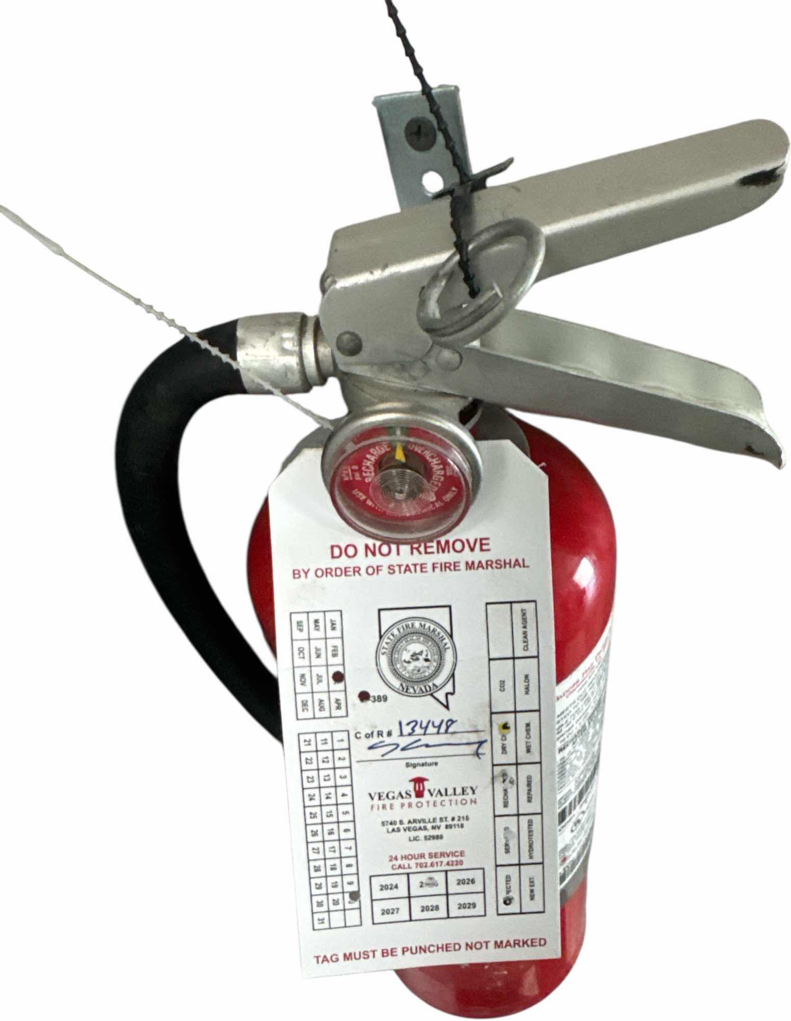 Photo 1 of FIRE EXTINGUISHER BY BADGER
D4” X H15”