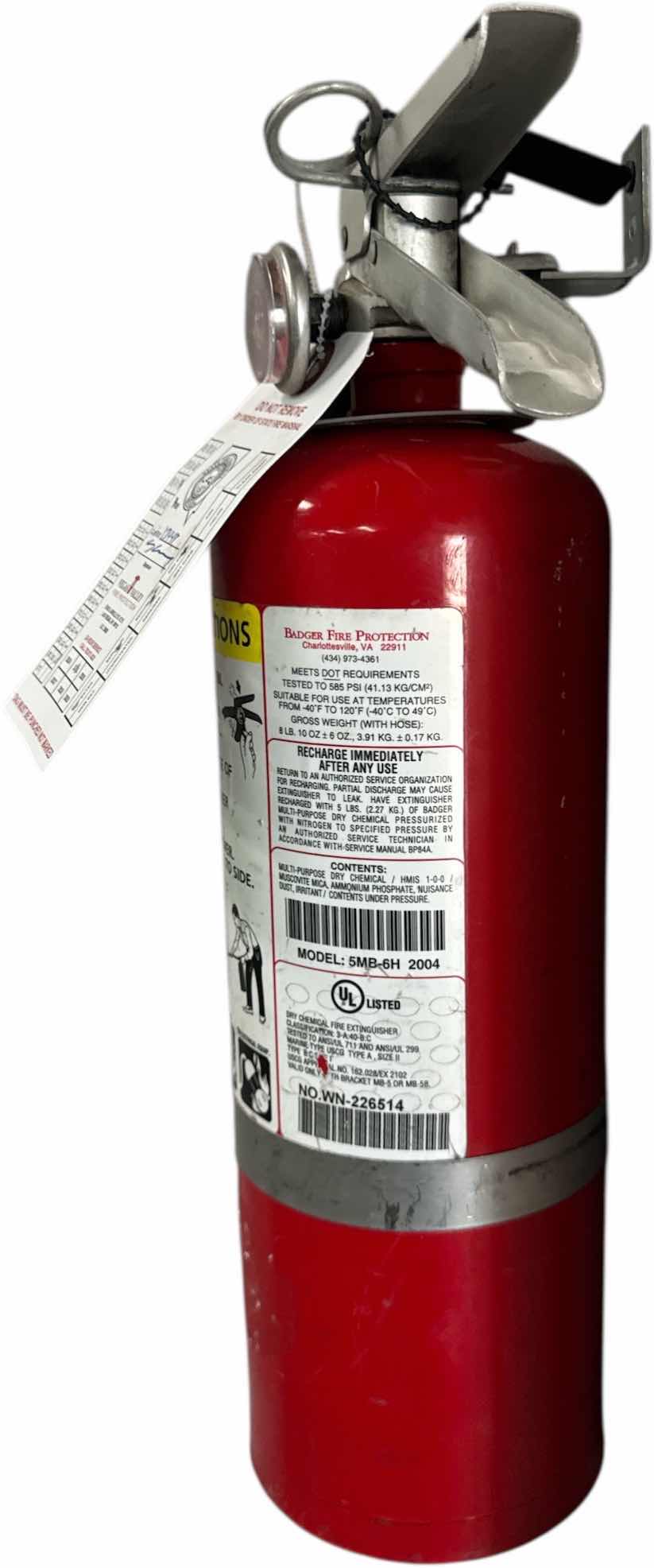 Photo 1 of FIRE EXTINGUISHER BY BADGER
D4” X H15”