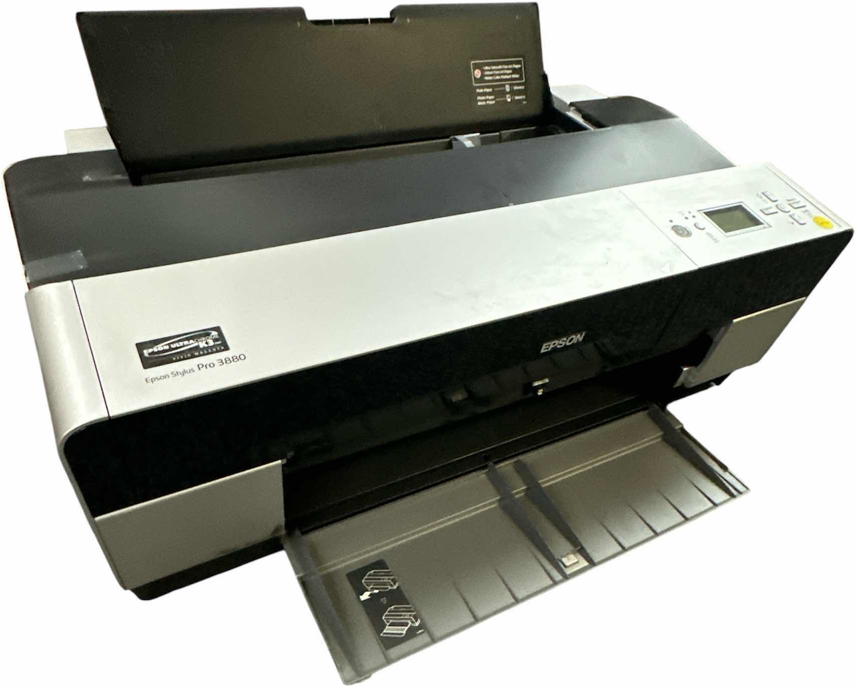 Photo 2 of EPSOM STYLUS PRO 3880
27” X 15” X 10.25”H