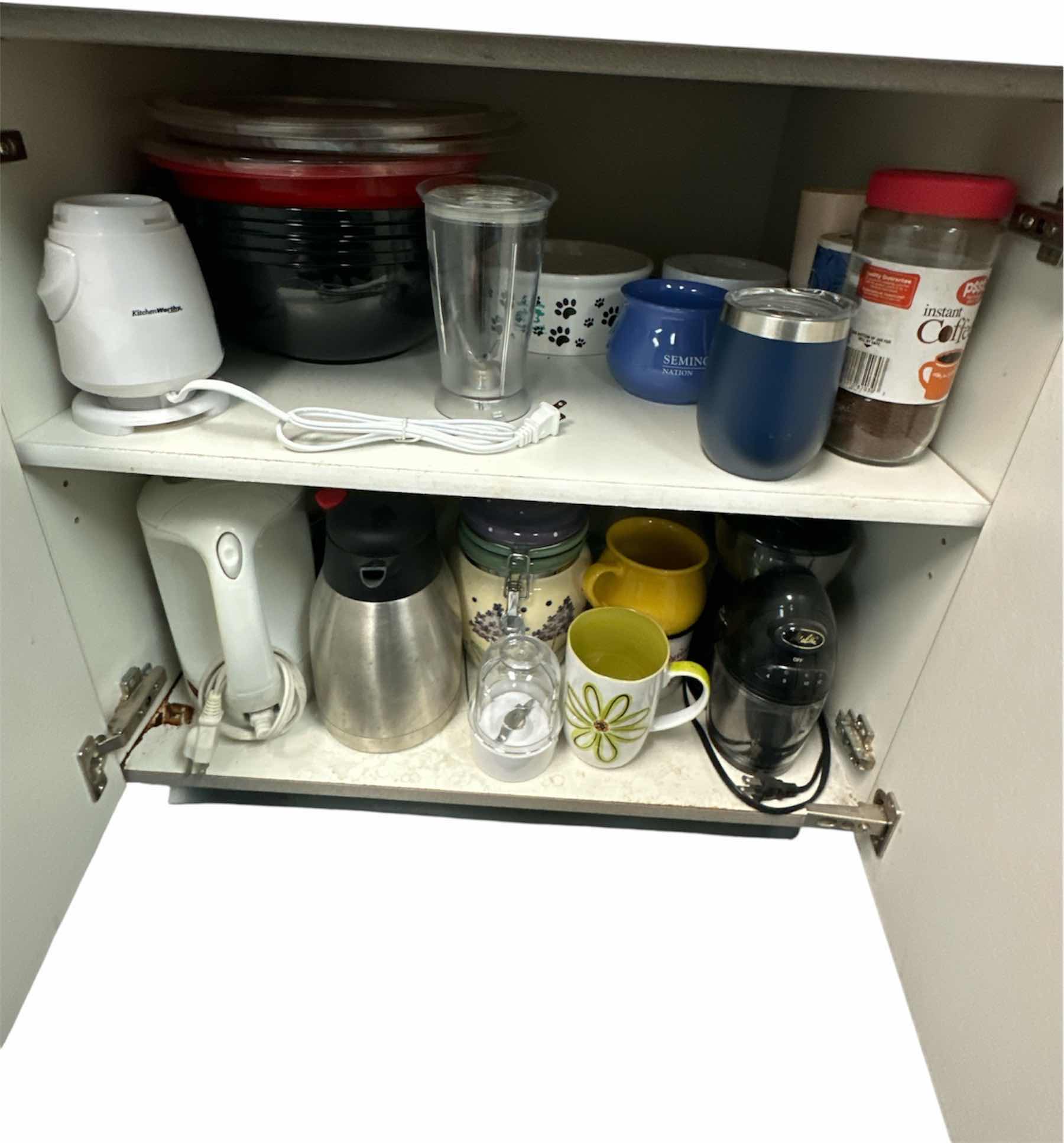 Photo 1 of *hold* CONTENTS OF CABINET