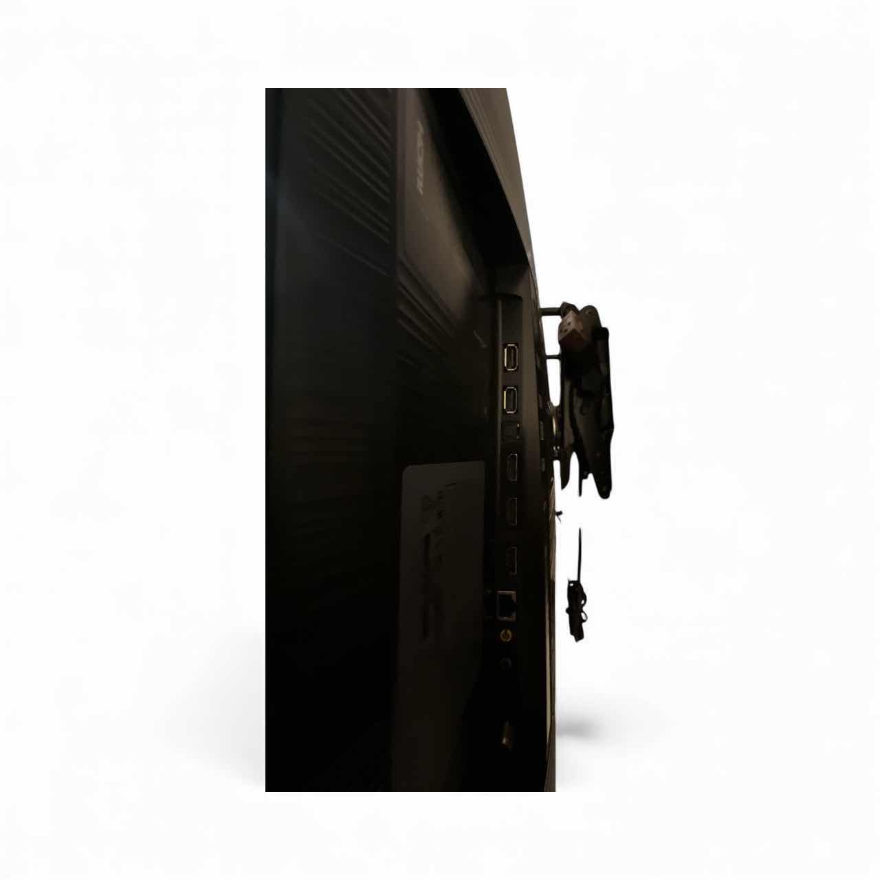 Photo 1 of 40” WORKING SAMSUNG FLATSCREEN TV WITH REMOTE