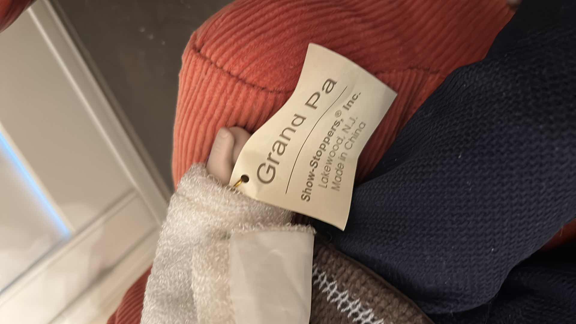 Photo 1 of COLLECTABLE PORCELAIN GRANDPA DOLL H 10"