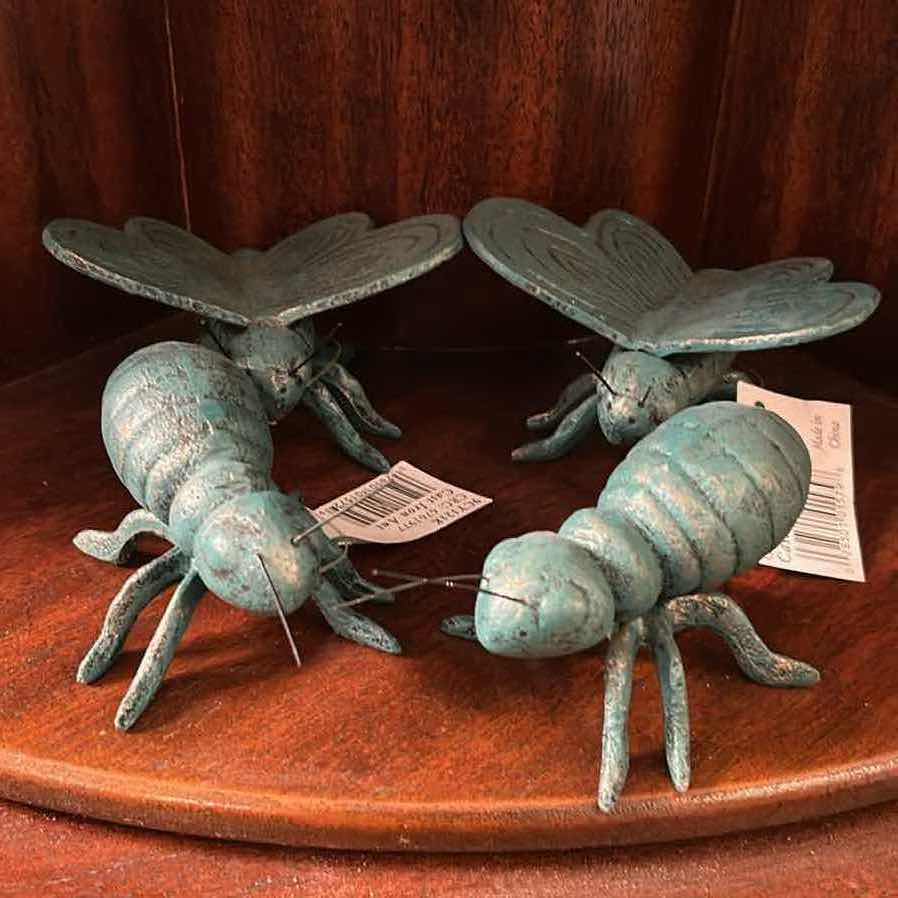 Photo 1 of 4- CAST IRON BUTTERFLY ANTS