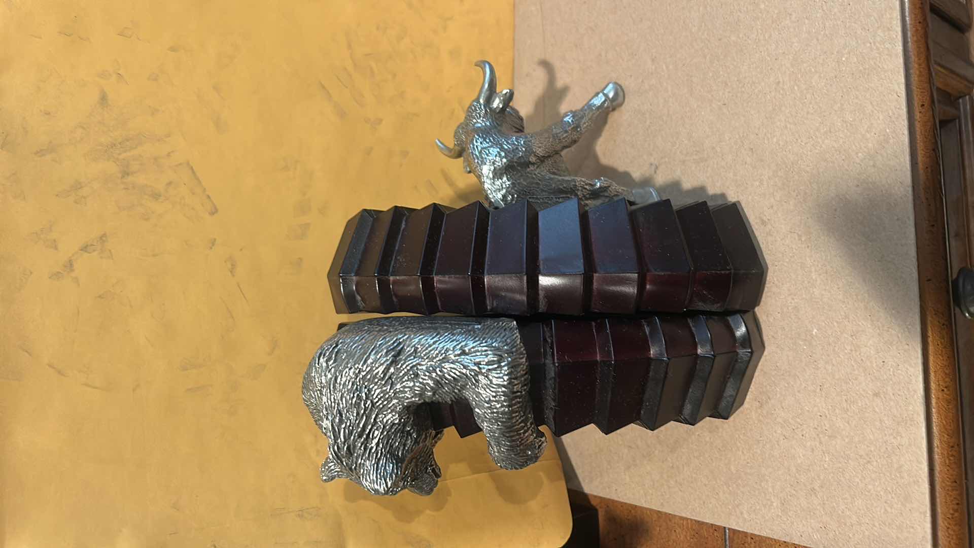 Photo 1 of BEAR AND BULL STOCK MARKET BOOKENDS H6.5”