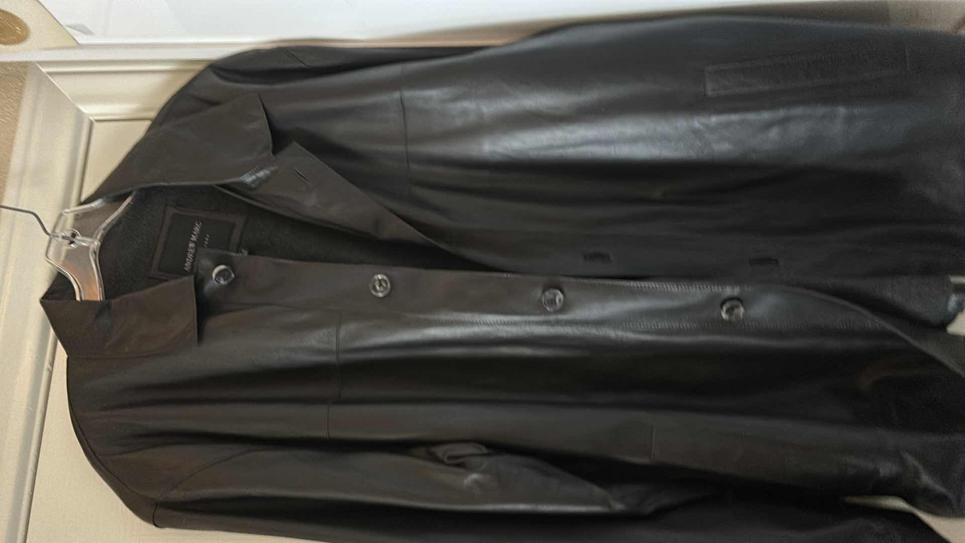 Photo 1 of 4 MENS LEATHER JACKETS SIZE L - XL
