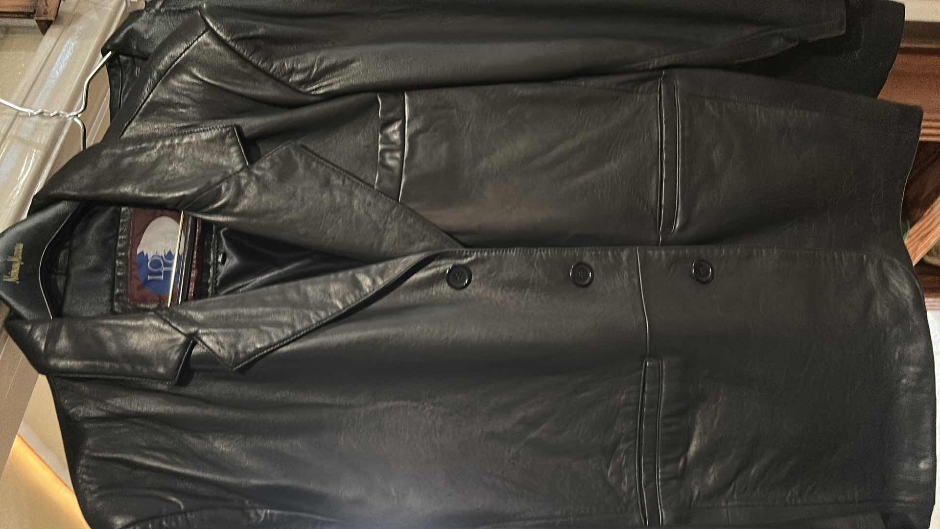 Photo 1 of 3 MENS LEATHER JACKETS L XL