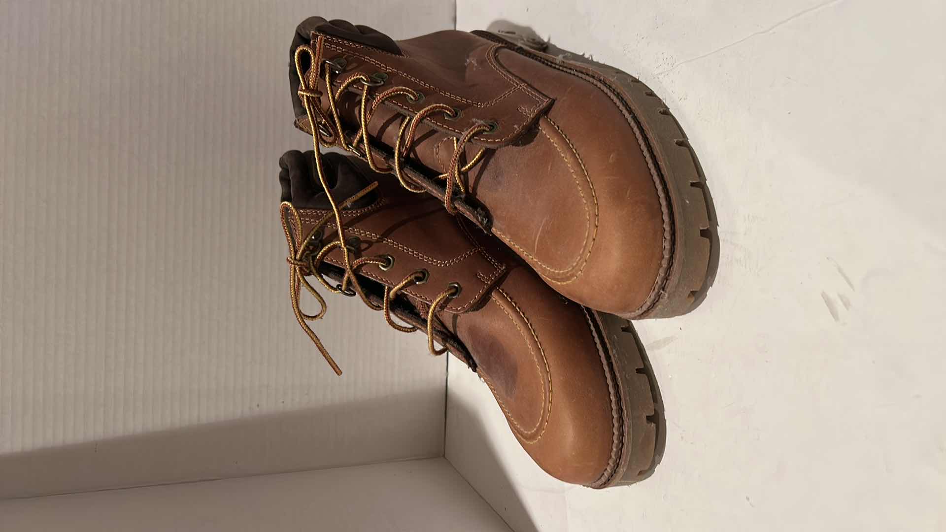 Photo 1 of BASS LEATHER UPPER MENS LACE UP ANKLE BOOTS  SIZE 10 M