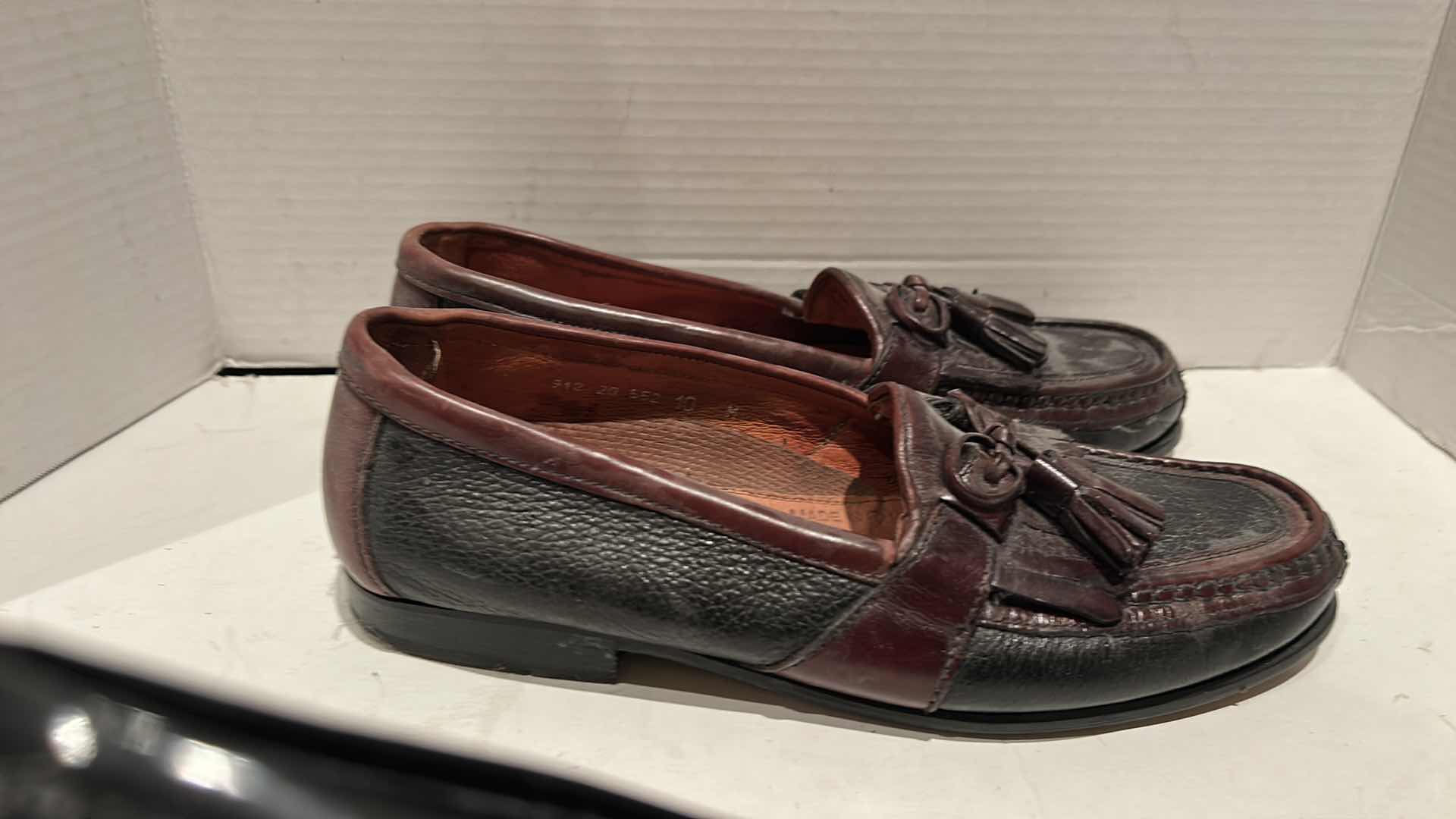 Photo 1 of THREE PAIRS DESIGNER JOHNSTON & MURPHY LEATHER LOAFERS, SIZE 10.