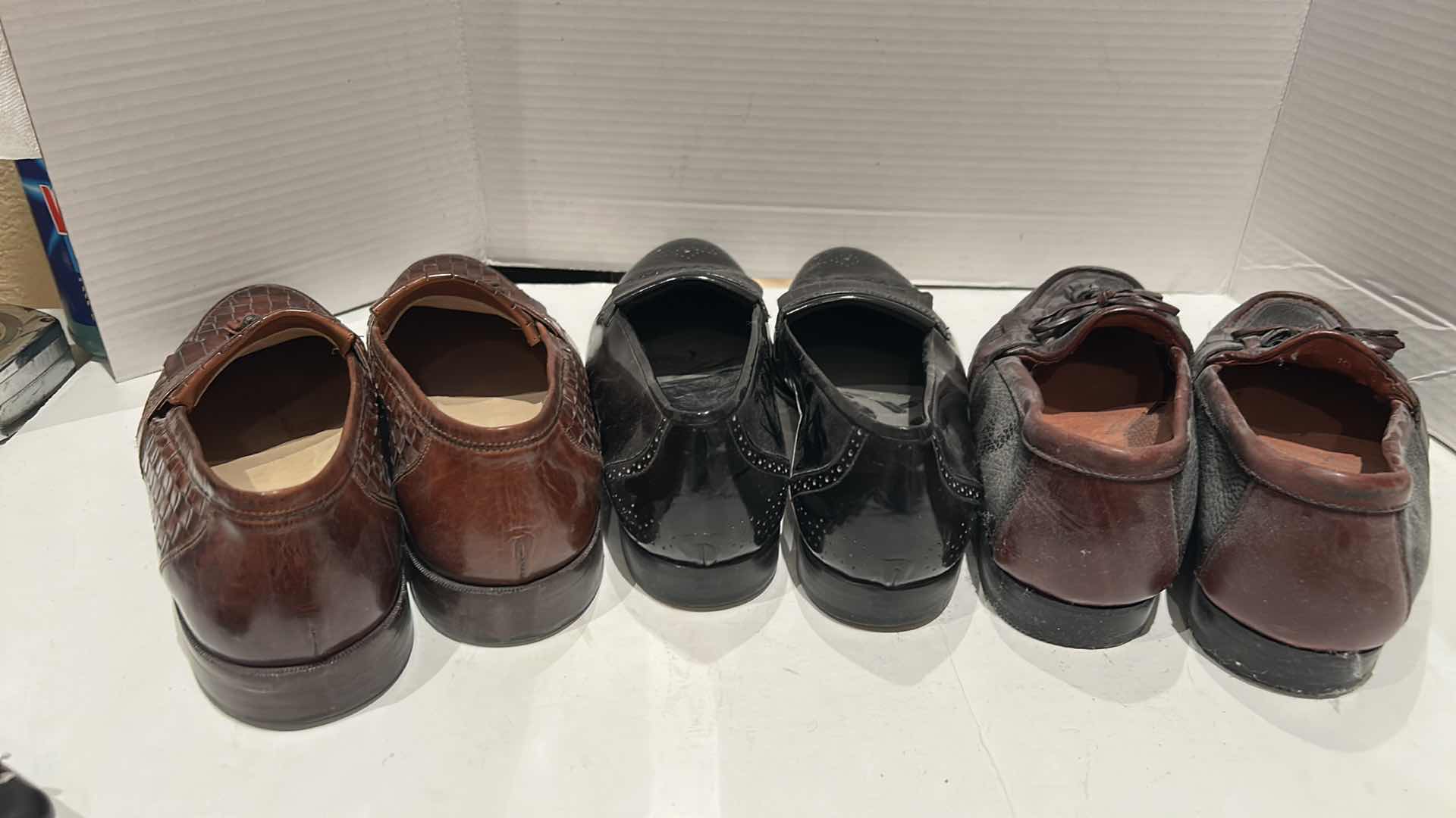 Photo 1 of THREE PAIRS DESIGNER JOHNSTON & MURPHY LEATHER LOAFERS, SIZE 10.